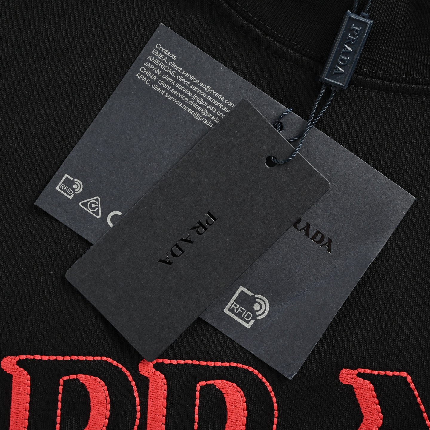 Prada/普拉达 25ss 3D重影字母刺绣短袖 经典胸前3D重影字母logo泼墨立体刺绣 白色 黑色-Chinese UA Cheap High Quatity Brand Clothes Bags handbags Sneakers wholesale wholesaler seller from China Factory suppliers Fashion Clothing Shoes best Quality Beautiful Price Prada/普拉达 25ss 3D重影字母刺绣短袖 经典胸前3D重影字母logo泼墨立体刺绣 白色 黑色