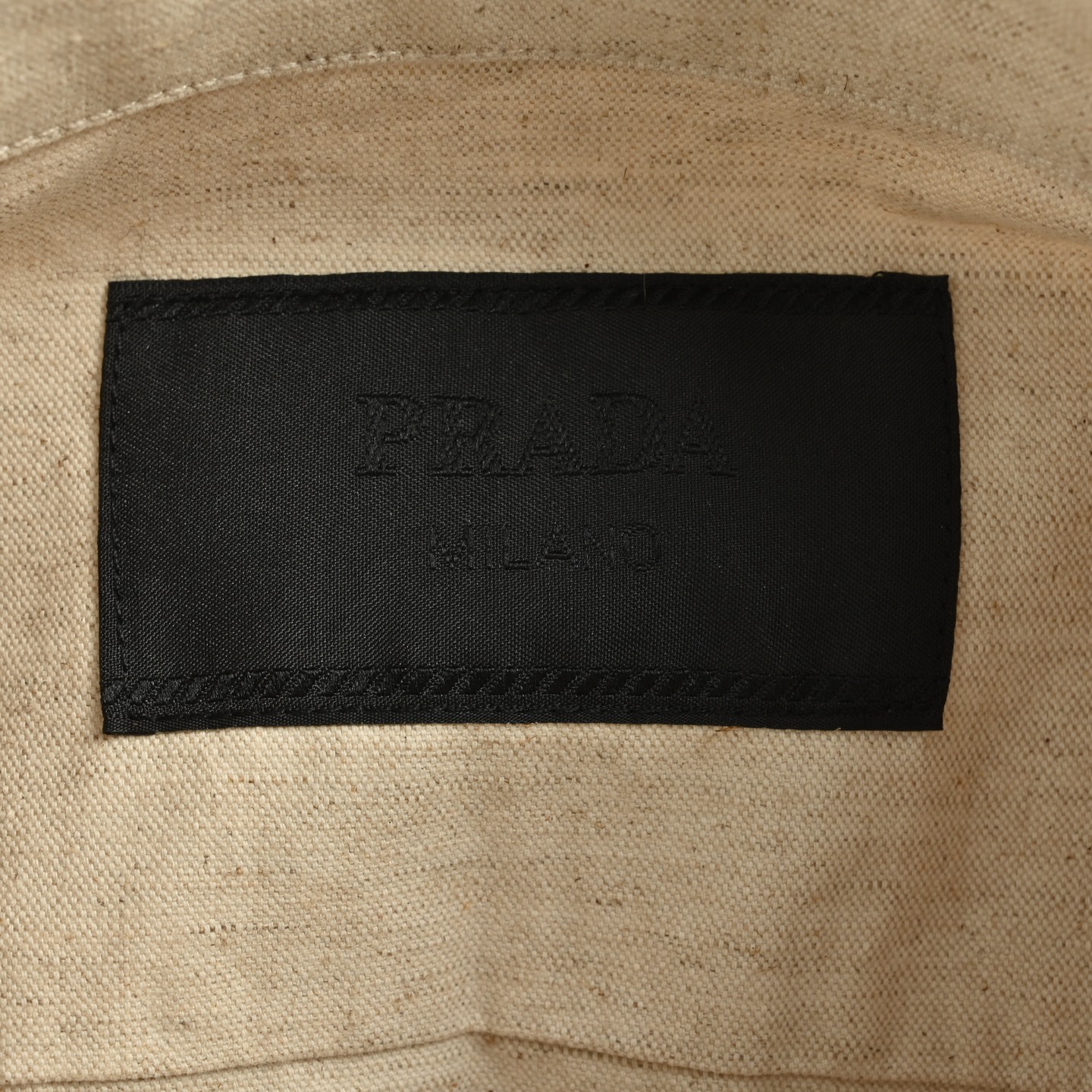 Prada/普拉达 纯色单排亚麻长袖衬衫外套