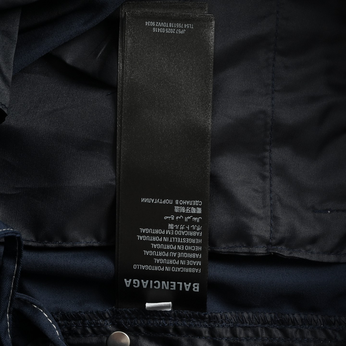 Balenciaga/巴黎世家 25ss 刺绣徽标可拆卸多功能工装裤-Chinese UA Cheap High Quatity Brand Clothes Bags handbags Sneakers wholesale wholesaler seller from China Factory suppliers Fashion Clothing Shoes best Quality Beautiful Price Balenciaga/巴黎世家 25ss 刺绣徽标可拆卸多功能工装裤