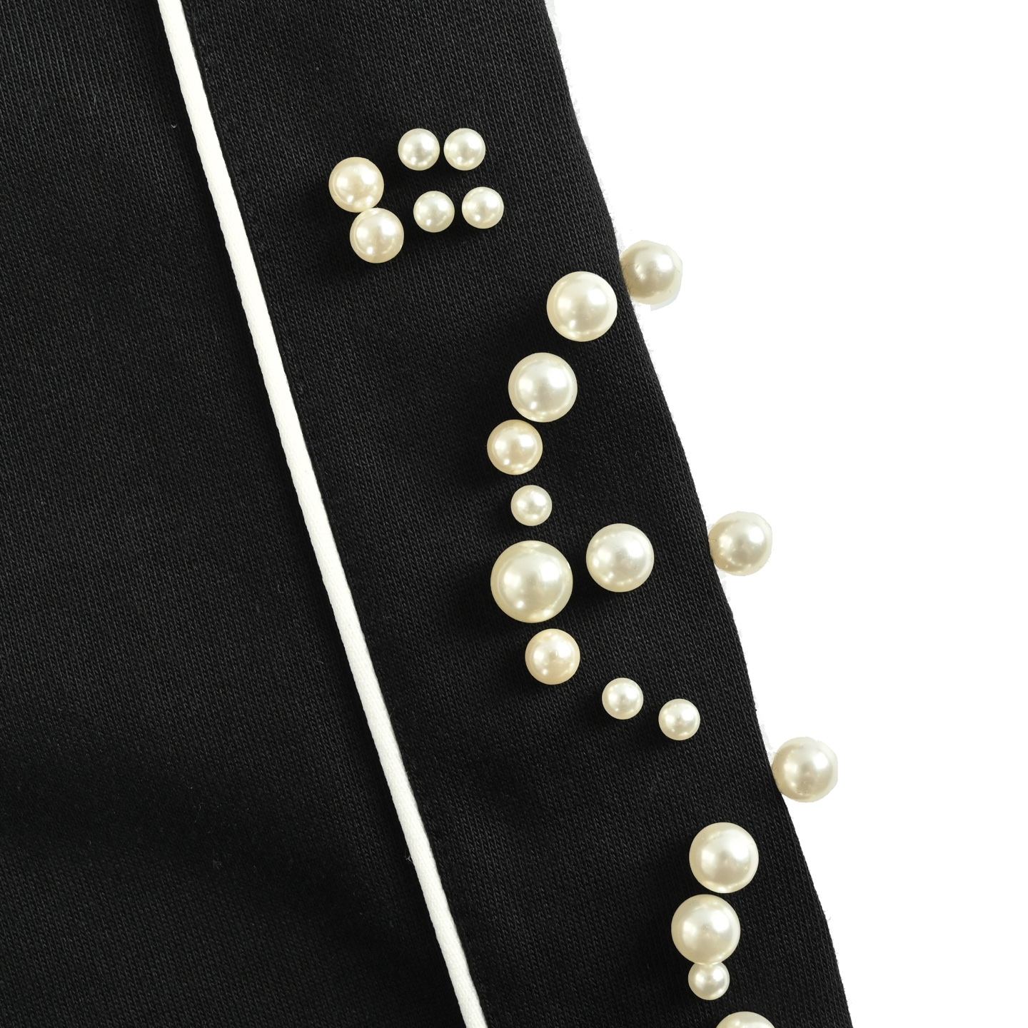 Good Brand Love Is Good珍珠休闲长裤 黑色 蓝色-Chinese UA Cheap High Quatity Brand Clothes Bags handbags Sneakers wholesale wholesaler seller from China Factory suppliers Fashion Clothing Shoes best Quality Beautiful Price Good Brand Love Is Good珍珠休闲长裤 黑色 蓝色