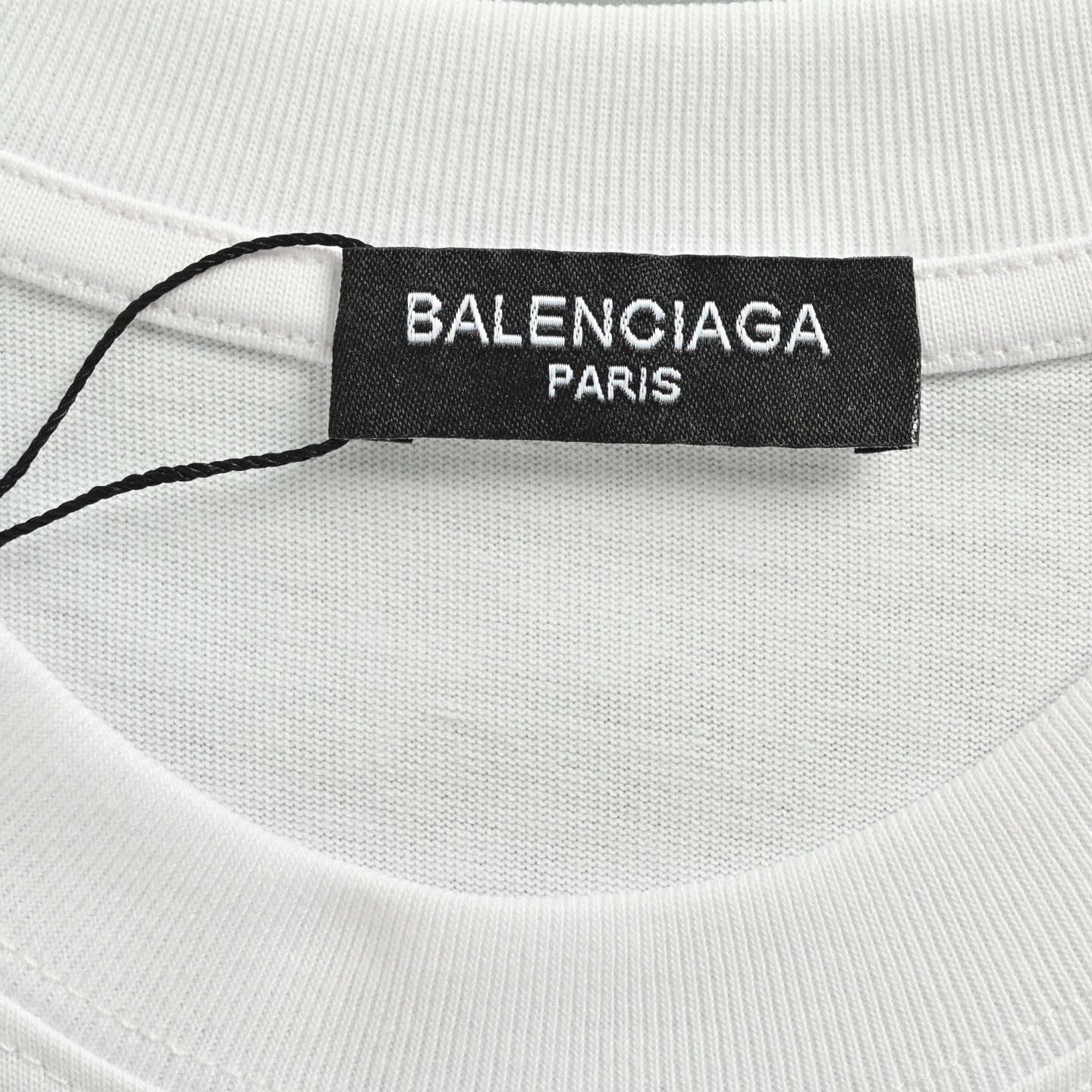 Balenciaga/巴黎世家 25ss 3D立体字母印花短袖