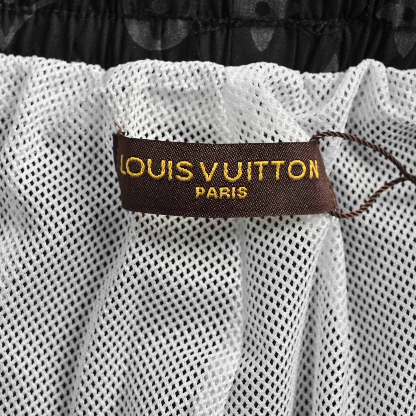 Louis Vuitton/路易威登 满印老花沙滩短裤