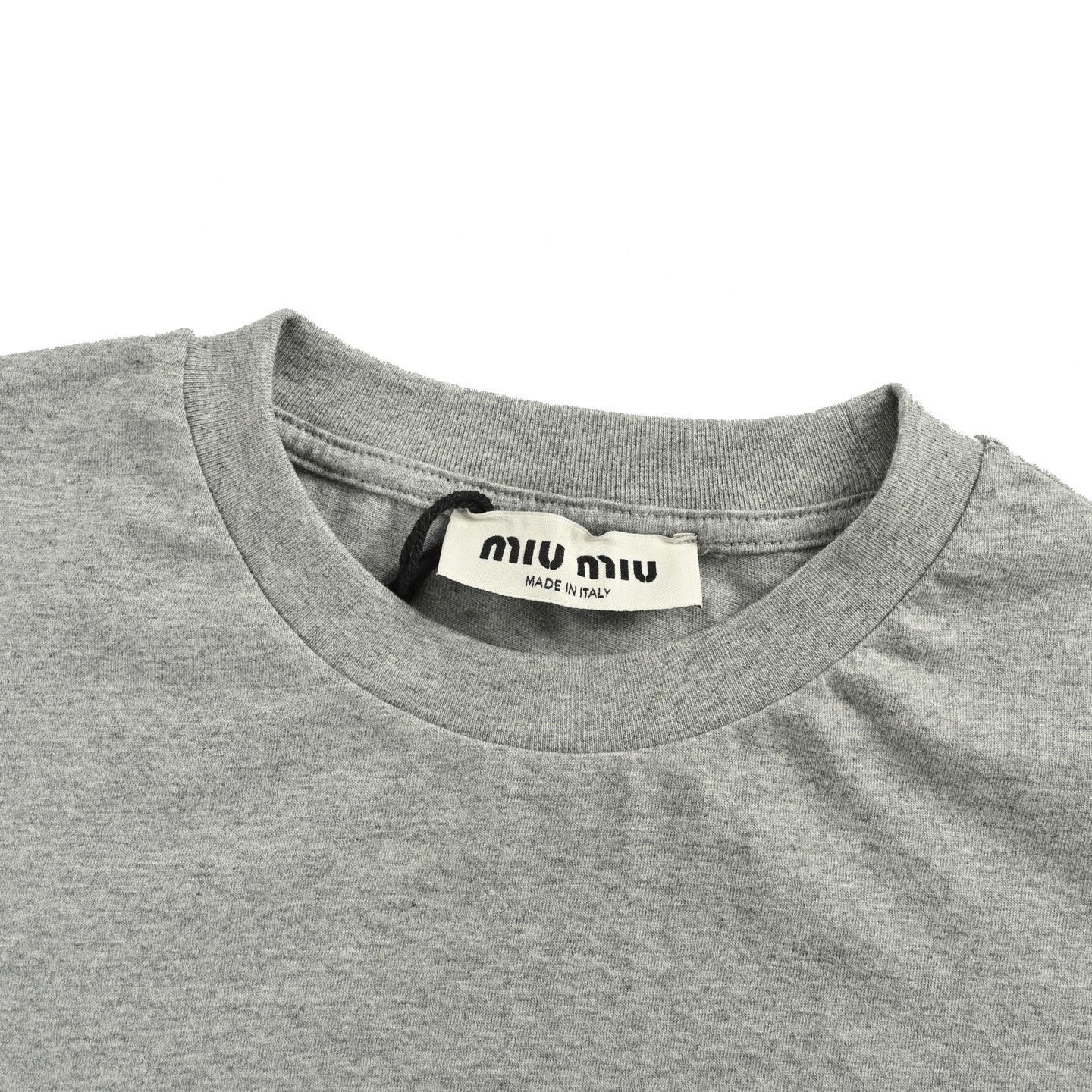 Miu Miu/缪缪 25ss 贴布绣字母logo短袖-Chinese UA Cheap High Quatity Brand Clothes Bags handbags Sneakers wholesale wholesaler seller from China Factory suppliers Fashion Clothing Shoes best Quality Beautiful Price Miu Miu/缪缪 25ss 贴布绣字母logo短袖