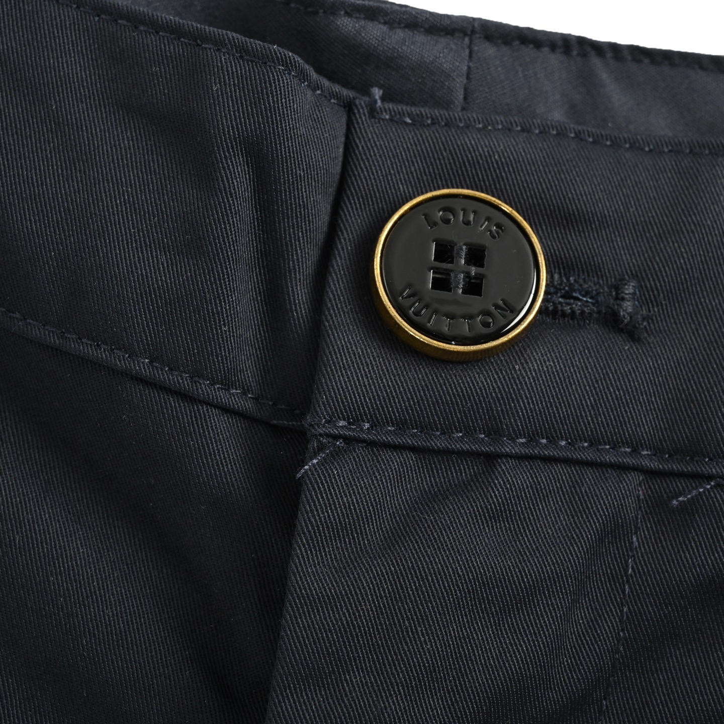 Louis Vuitton/路易威登 25ss 口袋老花浮雕工装短裤