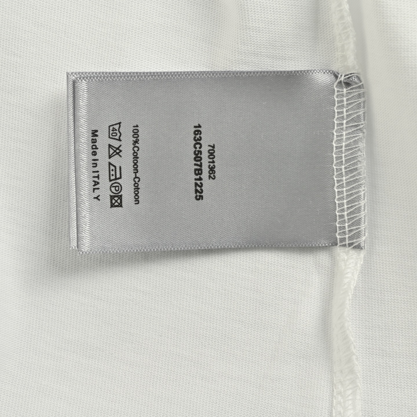 Dior/迪奥 沙漠宇宙印花短袖-Chinese UA Cheap High Quatity Brand Clothes Bags handbags Sneakers wholesale wholesaler seller from China Factory suppliers Fashion Clothing Shoes best Quality Beautiful Price Dior/迪奥 沙漠宇宙印花短袖