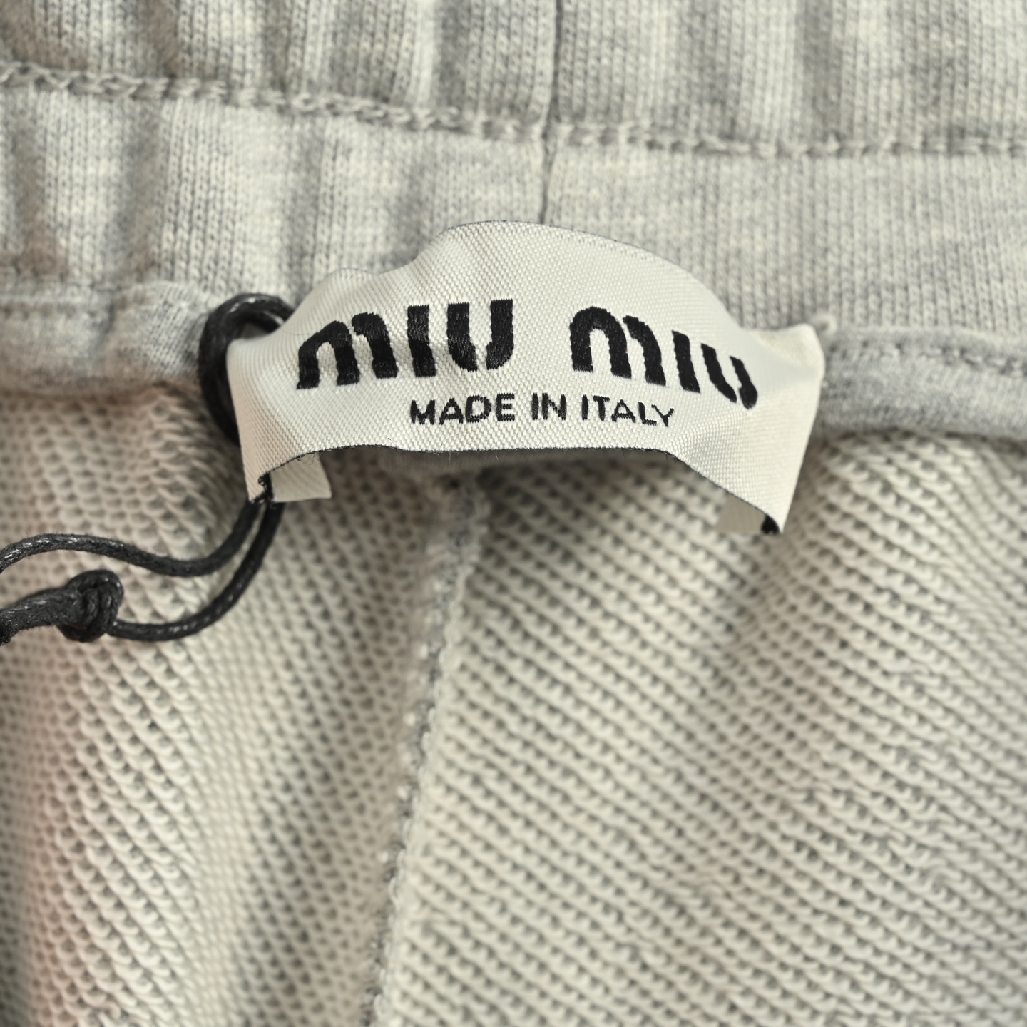 Miu Miu/缪缪 25ss 贴布字母短裤