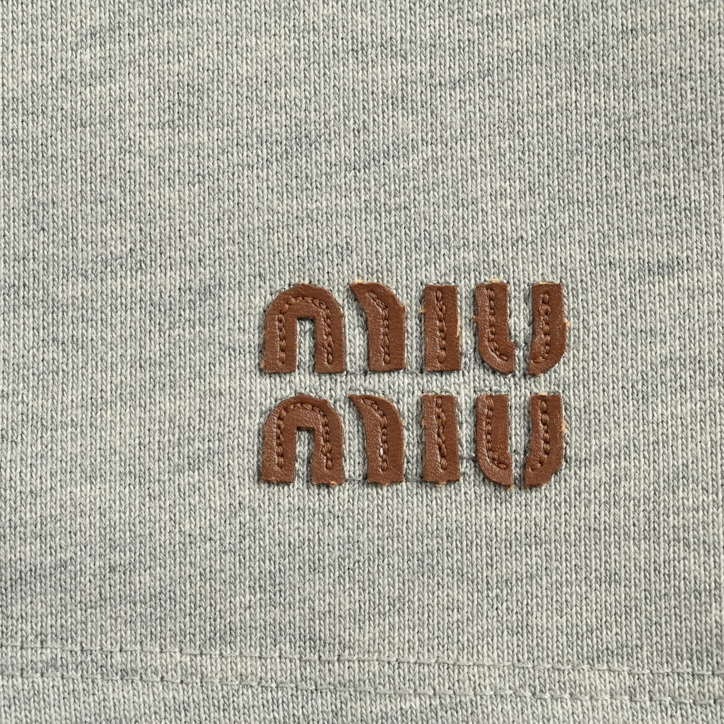 Miu Miu/缪缪 25ss 贴布字母短裤