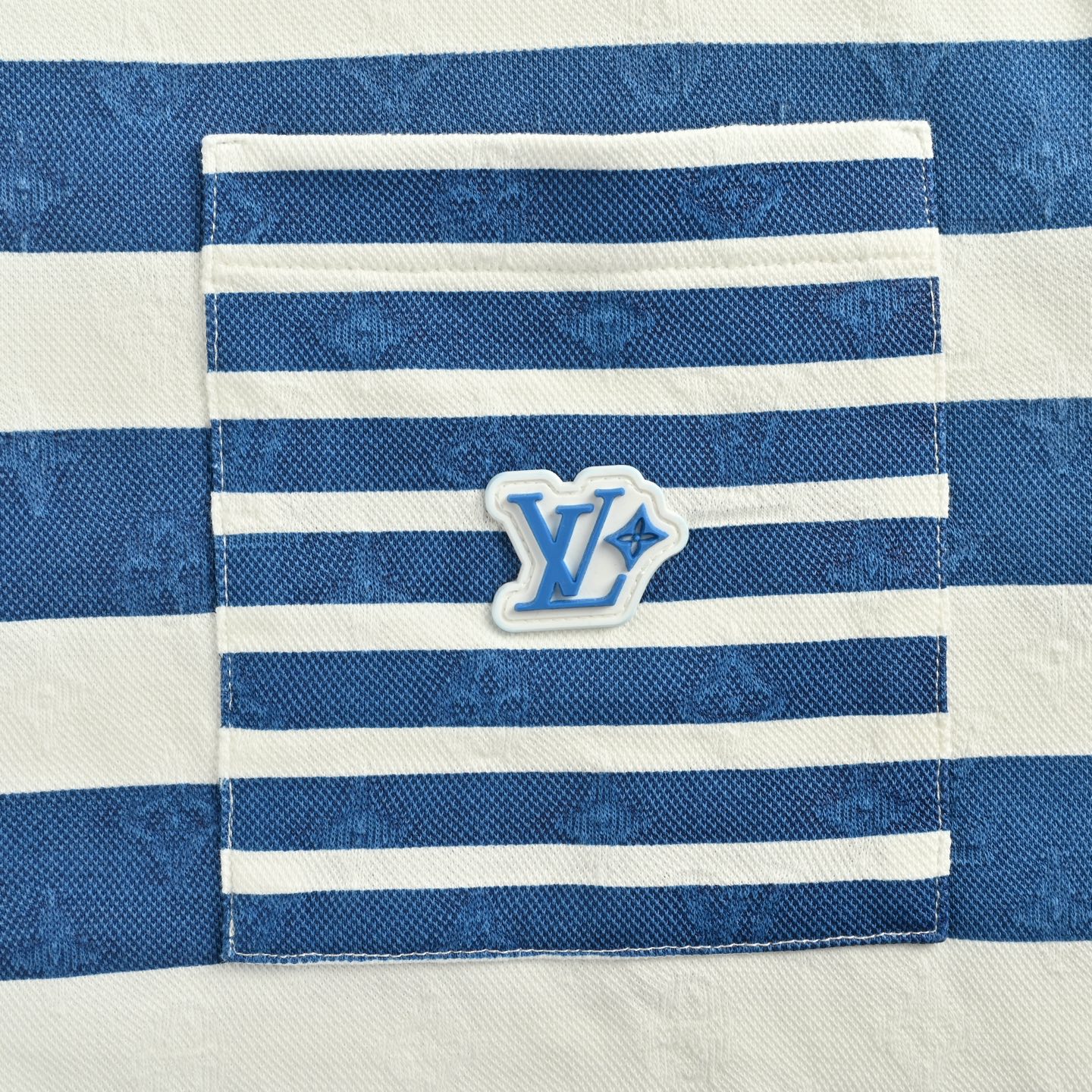 Louis Vuitton/路易威登 25ss 蓝条纹Polo短袖-Chinese UA Cheap High Quatity Brand Clothes Bags handbags Sneakers wholesale wholesaler seller from China Factory suppliers Fashion Clothing Shoes best Quality Beautiful Price Louis Vuitton/路易威登 25ss 蓝条纹Polo短袖