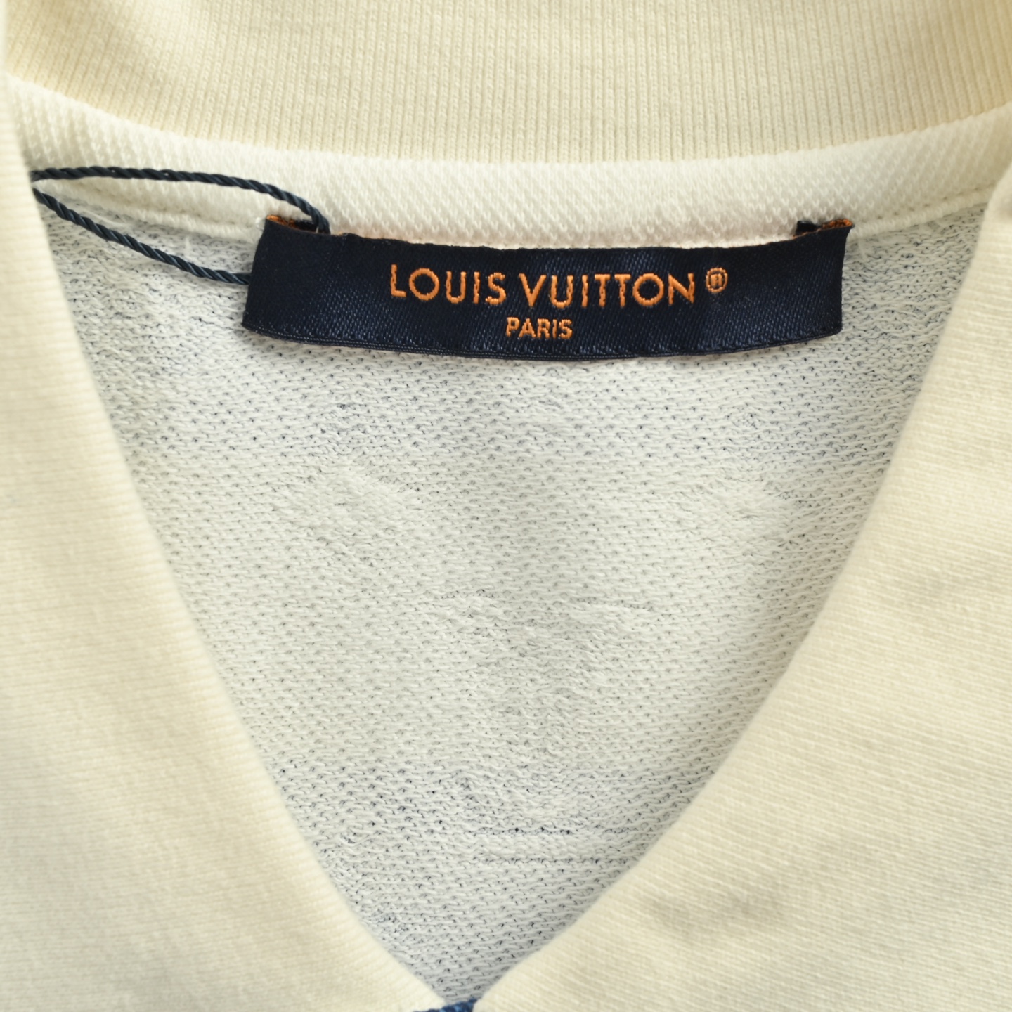 Louis Vuitton/路易威登 25ss 蓝条纹Polo短袖-Chinese UA Cheap High Quatity Brand Clothes Bags handbags Sneakers wholesale wholesaler seller from China Factory suppliers Fashion Clothing Shoes best Quality Beautiful Price Louis Vuitton/路易威登 25ss 蓝条纹Polo短袖