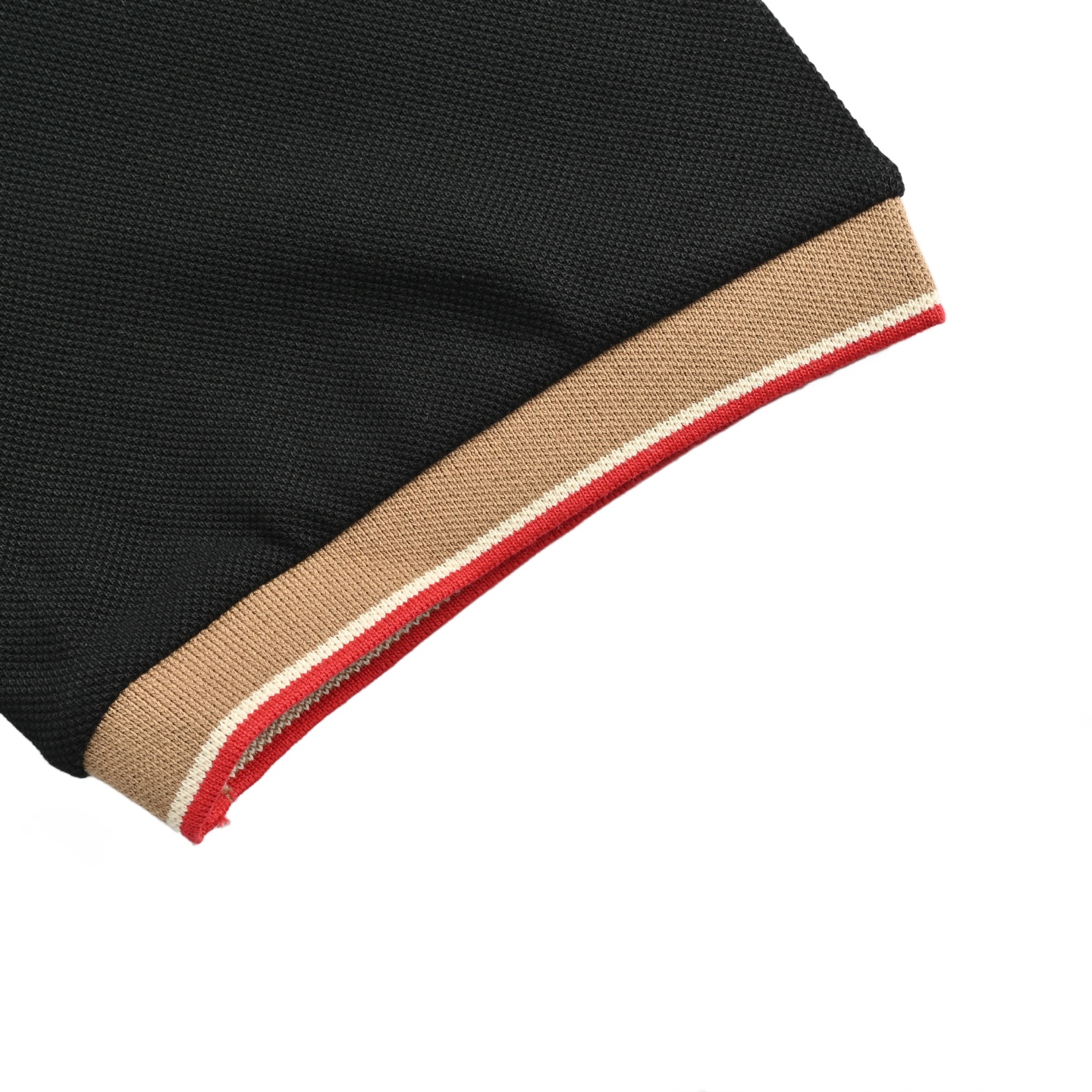 Burberry/巴宝莉 25ss 领口字母提花Polo短袖-Chinese UA Cheap High Quatity Brand Clothes Bags handbags Sneakers wholesale wholesaler seller from China Factory suppliers Fashion Clothing Shoes best Quality Beautiful Price Burberry/巴宝莉 25ss 领口字母提花Polo短袖