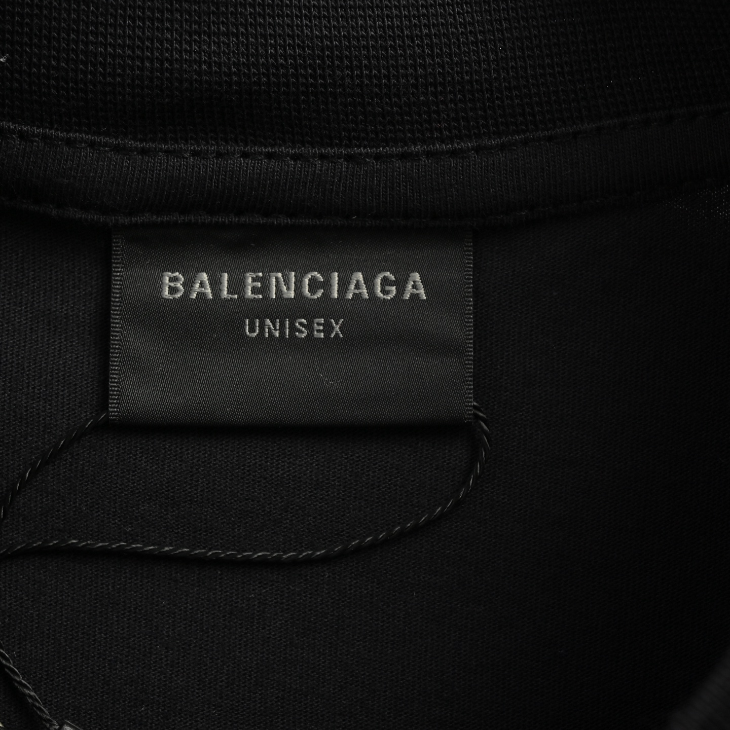 Balebciaga/巴黎世家 25ss 前后刺绣字母短袖