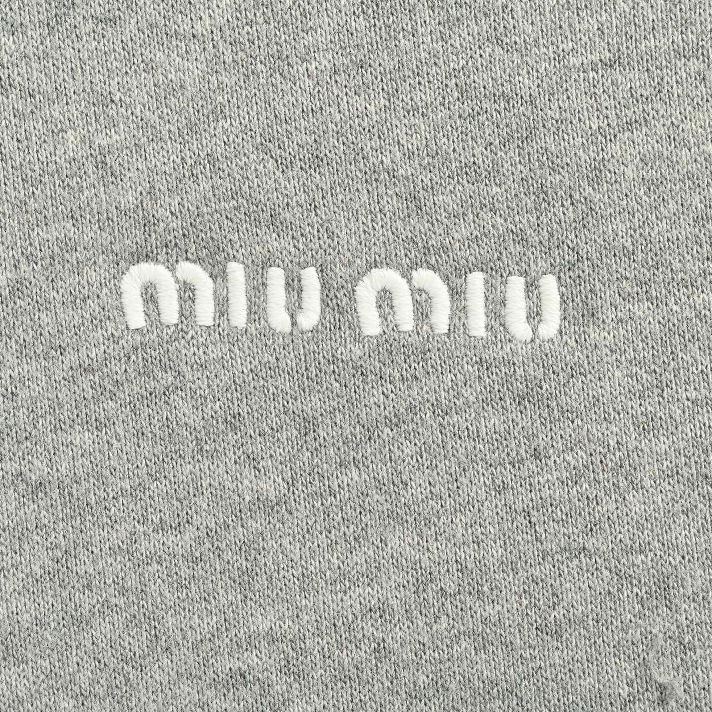 MiuMiu/缪缪 小刺绣拉链棉麻立领夹克外套