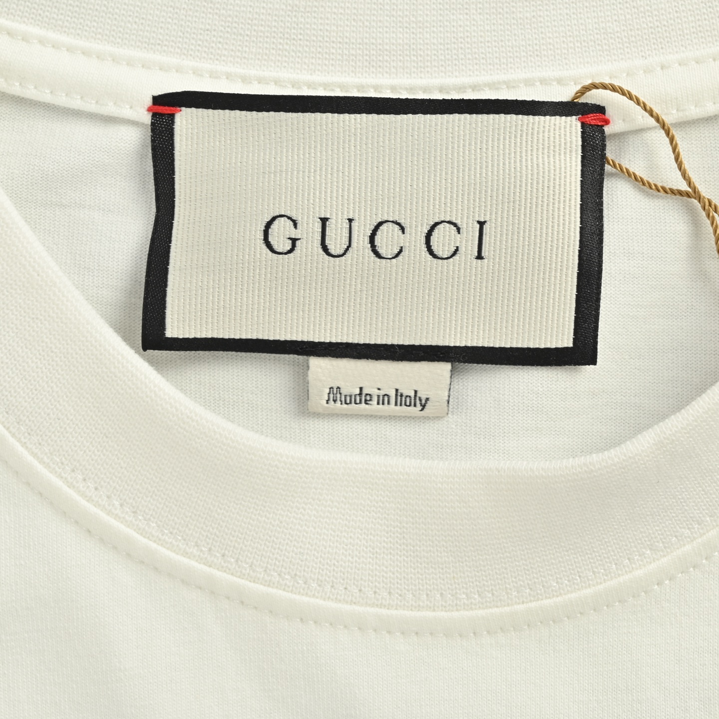 Gucci/古驰 25ss 爆炸字母印花短袖 白色 黑色