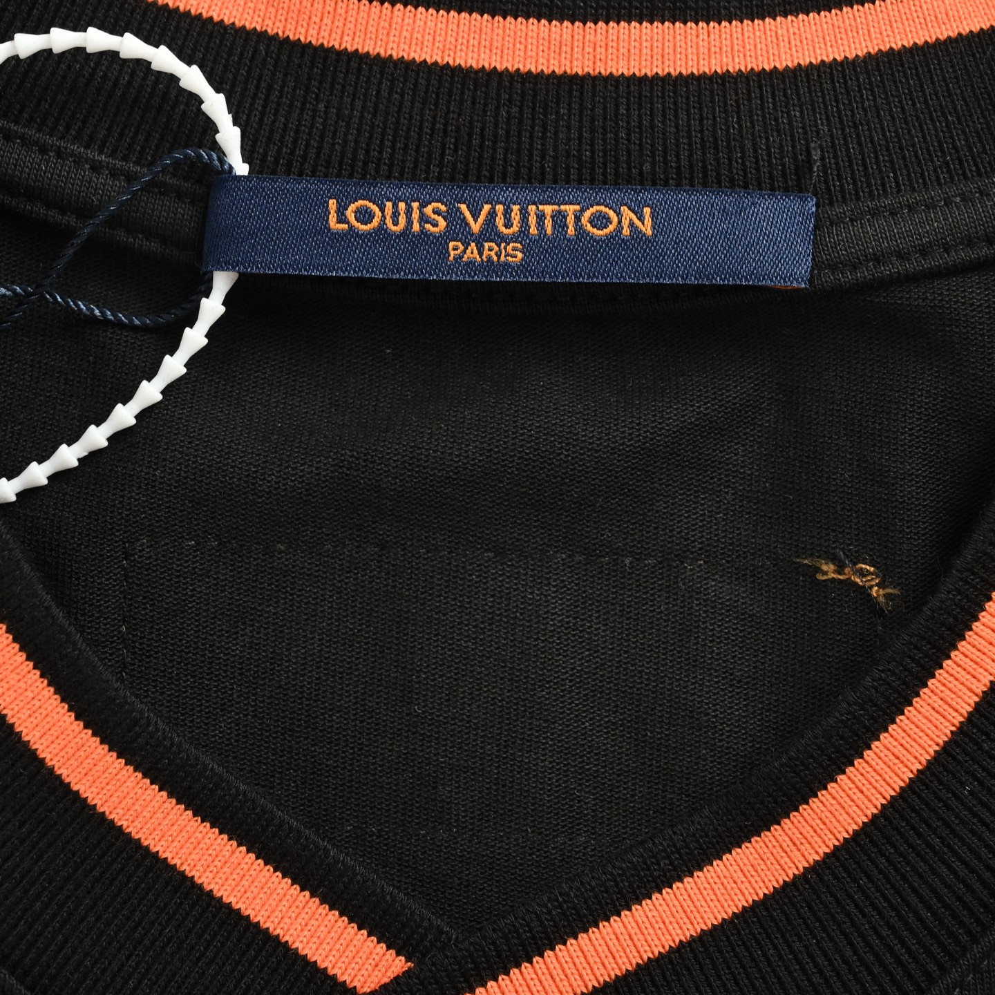 Louis Vuitton/路易威登 25ss 00号橙色字母印花短袖