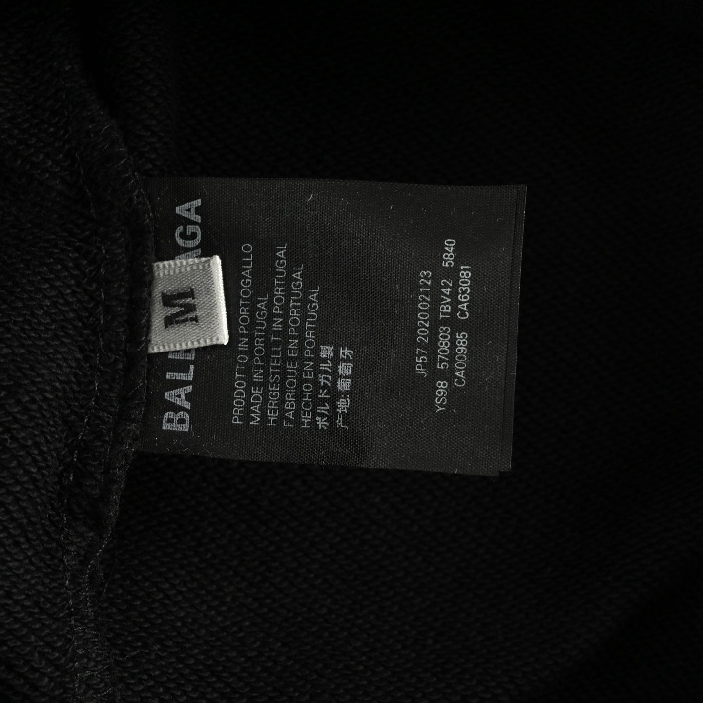 Balenciaga/巴黎世家 25ss 胶带印花短裤 黑色白色-Chinese UA Cheap High Quatity Brand Clothes Bags handbags Sneakers wholesale wholesaler seller from China Factory suppliers Fashion Clothing Shoes best Quality Beautiful Price Balenciaga/巴黎世家 25ss 胶带印花短裤 黑色白色