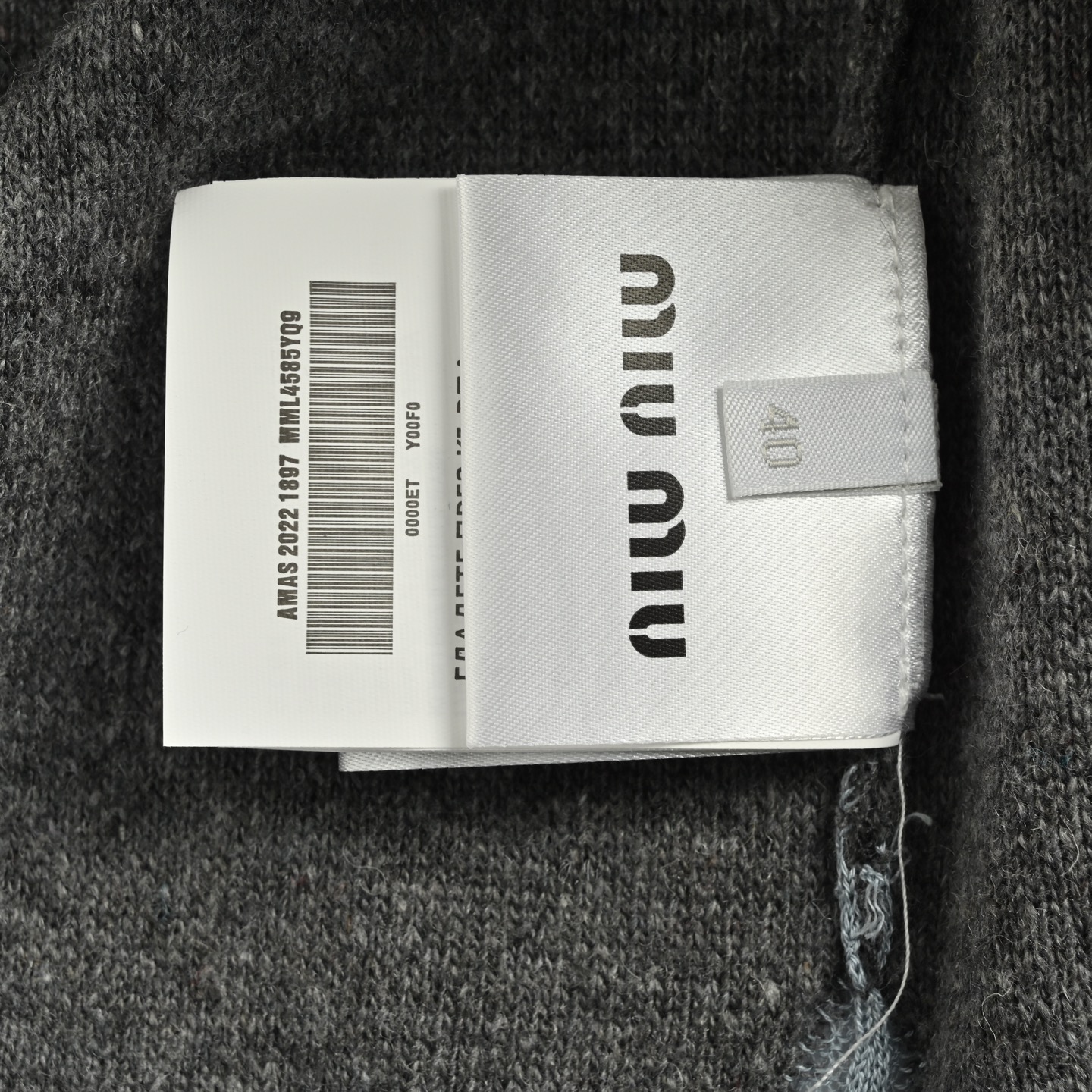 Miu Miu/缪缪 25Fw 拼色polo领毛衣