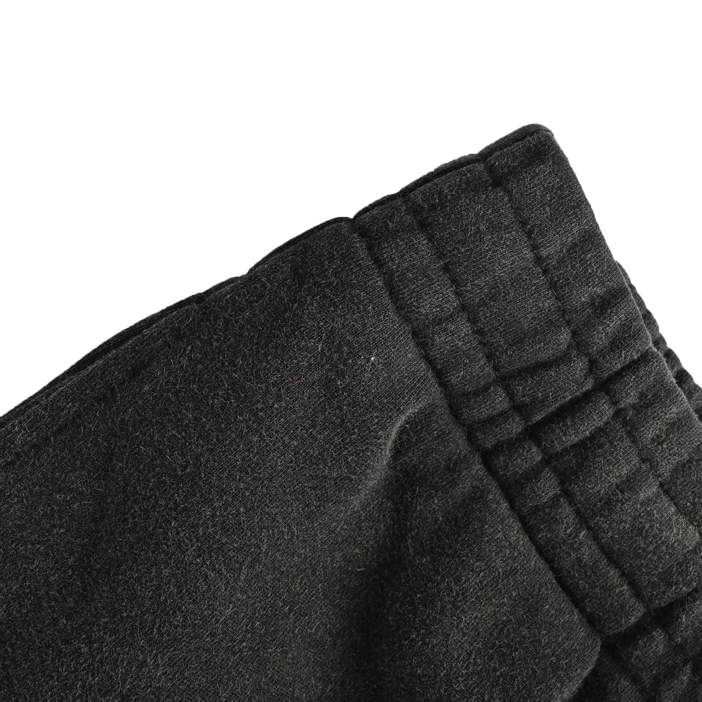 Balenciaga & Puma 联名刺绣logo短裤