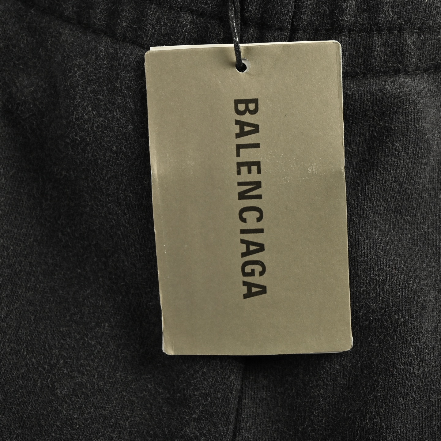 Balenciaga & Puma 联名刺绣logo短裤