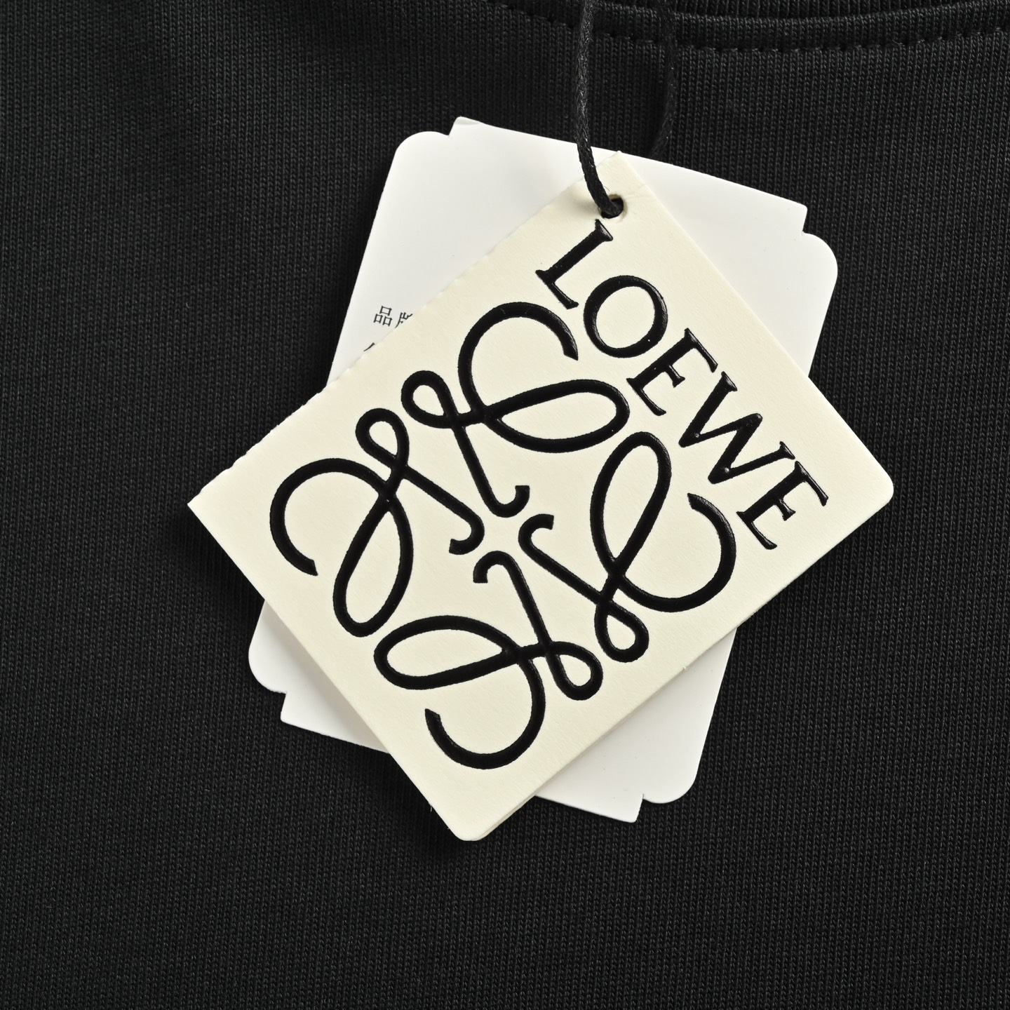 Loewe/罗意威 25ss 袖口徽标裁剪贴布刺绣短袖 黑色 白色 灰色-Chinese UA Cheap High Quatity Brand Clothes Bags handbags Sneakers wholesale wholesaler seller from China Factory suppliers Fashion Clothing Shoes best Quality Beautiful Price Loewe/罗意威 25ss 袖口徽标裁剪贴布刺绣短袖 黑色 白色 灰色