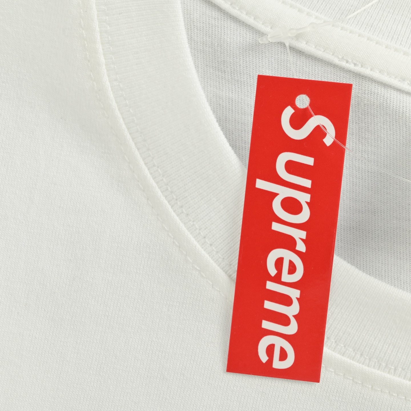 Supreme Loved By The Children Tee 图案印花短袖-Chinese UA Cheap High Quatity Brand Clothes Bags handbags Sneakers wholesale wholesaler seller from China Factory suppliers Fashion Clothing Shoes best Quality Beautiful Price Supreme Loved By The Children Tee 图案印花短袖
