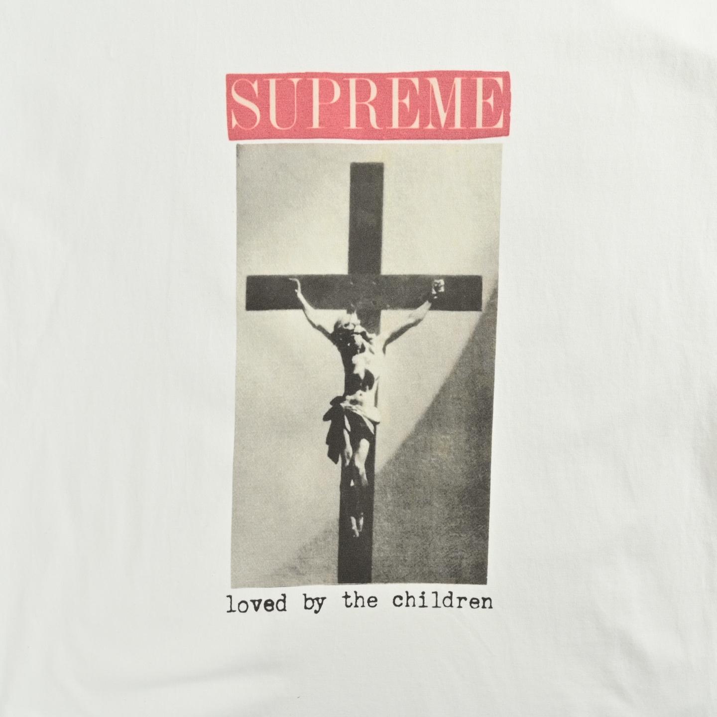 Supreme Loved By The Children Tee 图案印花短袖-Chinese UA Cheap High Quatity Brand Clothes Bags handbags Sneakers wholesale wholesaler seller from China Factory suppliers Fashion Clothing Shoes best Quality Beautiful Price Supreme Loved By The Children Tee 图案印花短袖