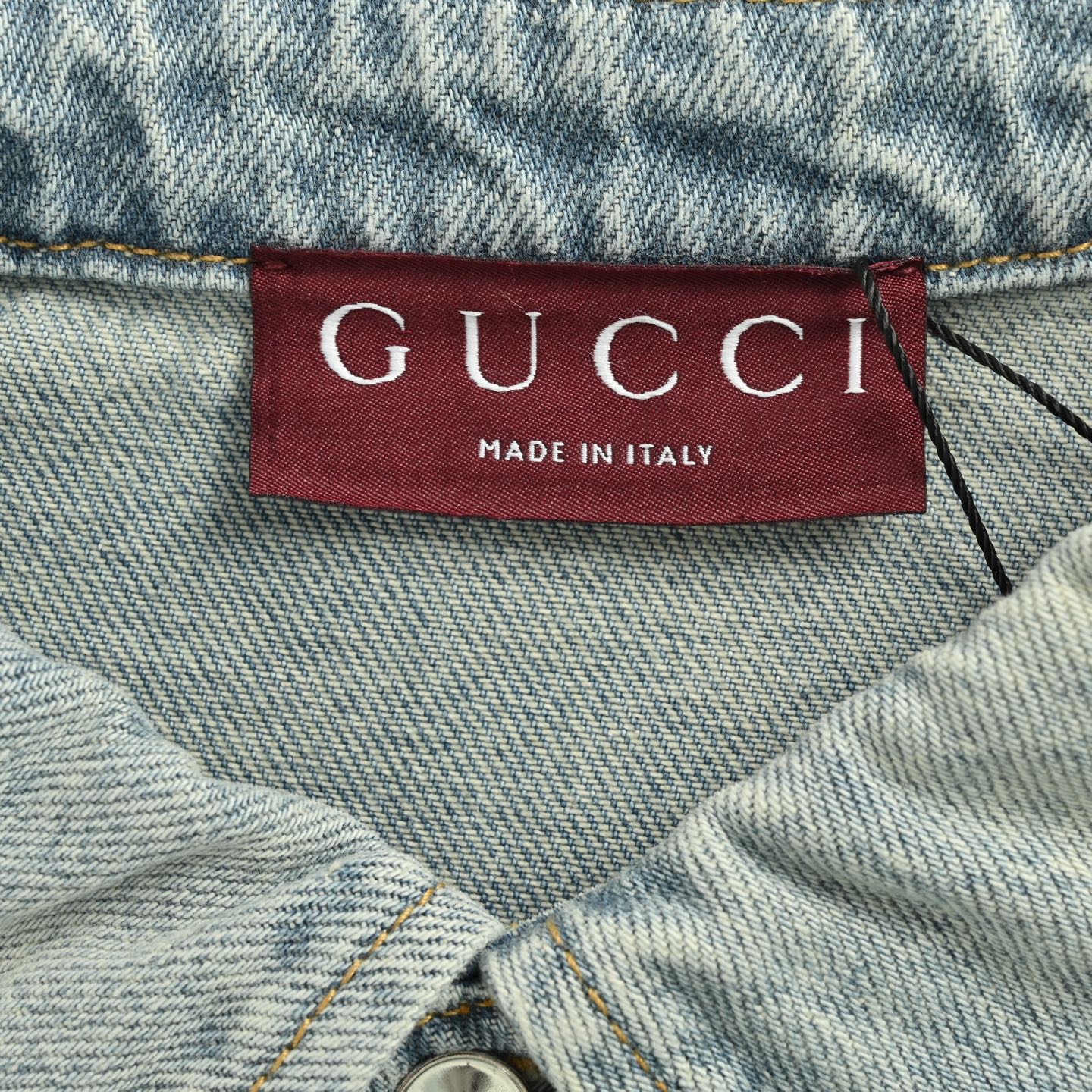 Gucci/古驰 25Fw 水洗压纹牛仔衬衫外套