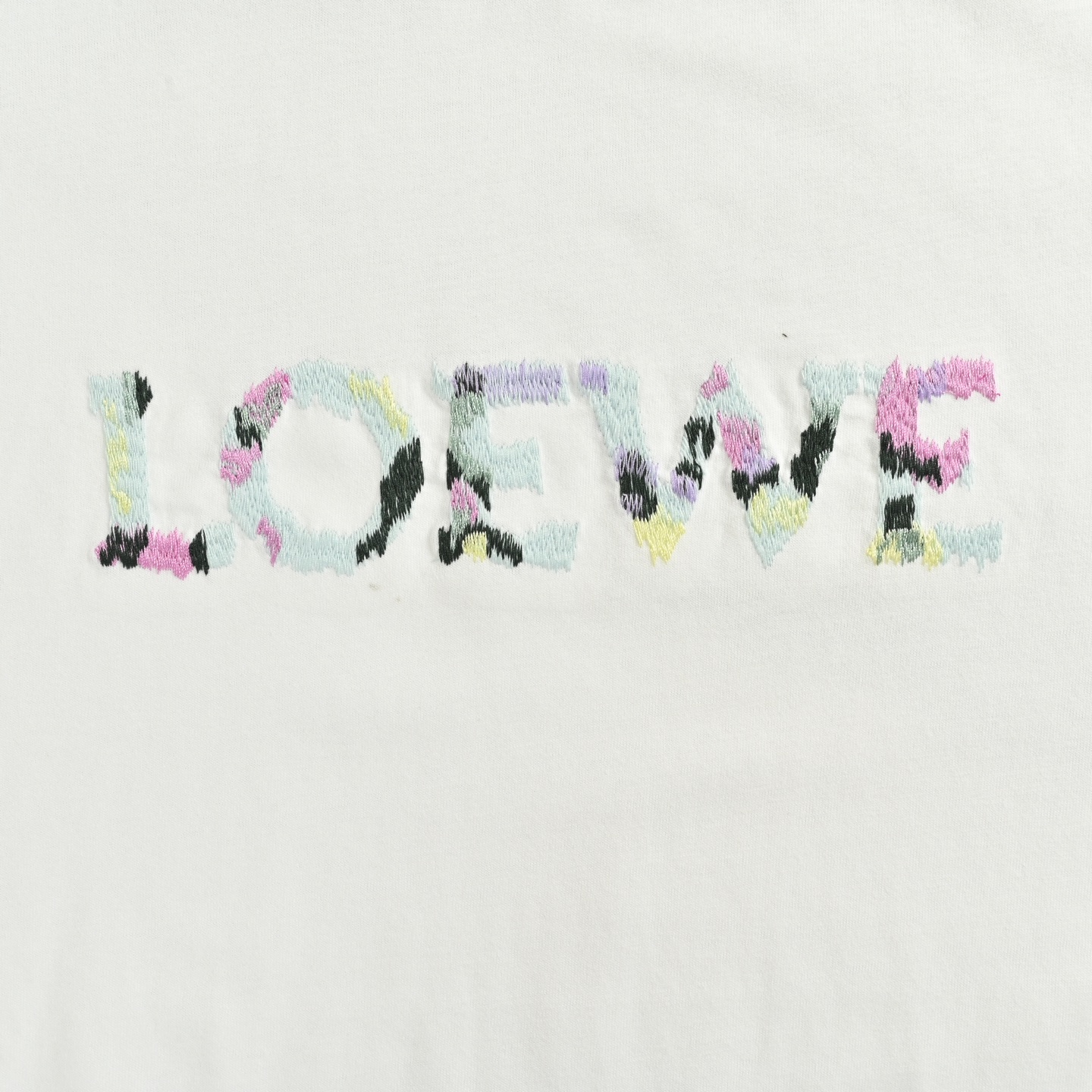 Loewe/罗意威 25ss Loe渐变字母刺绣短袖