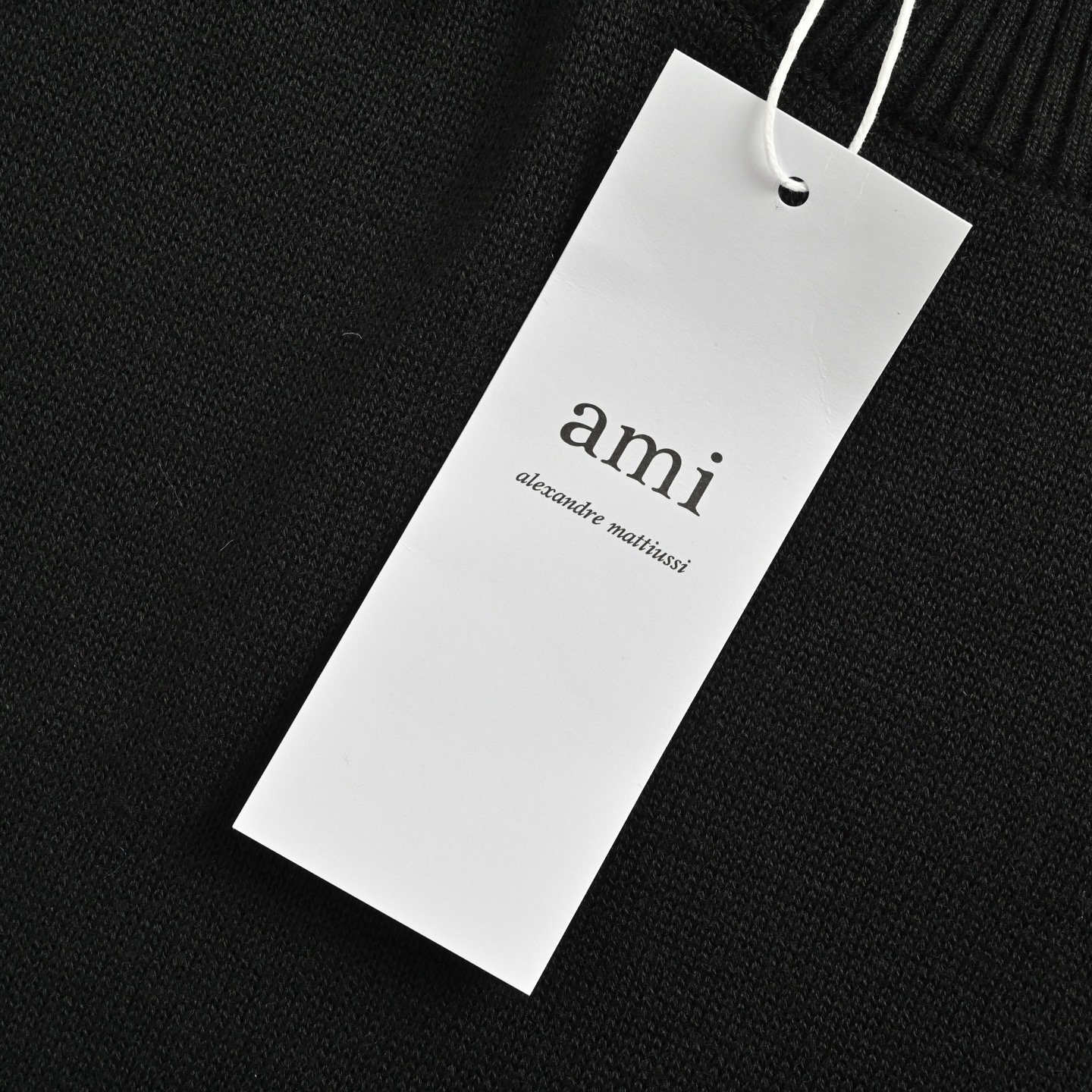 AMI PARIS 小爱心刺绣圆领针织毛衣