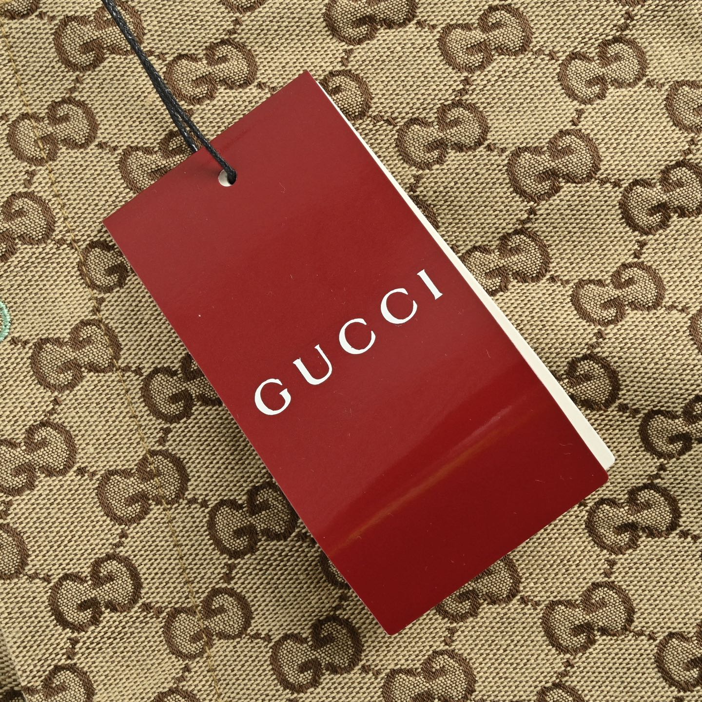 Gucci/古驰 25ss 提花刺绣logo短裤 GUCCI新款短裤以驼色和深棕色GG帆布