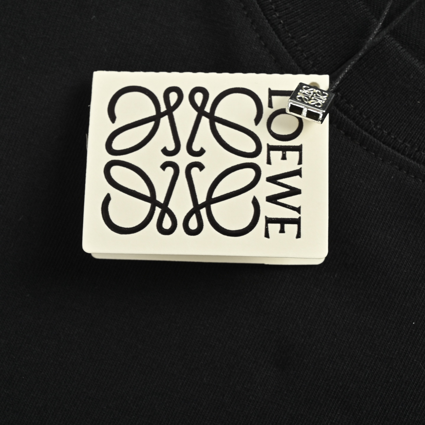 Loewe/罗意威 25ss 昂跑联名刺绣徽标短袖