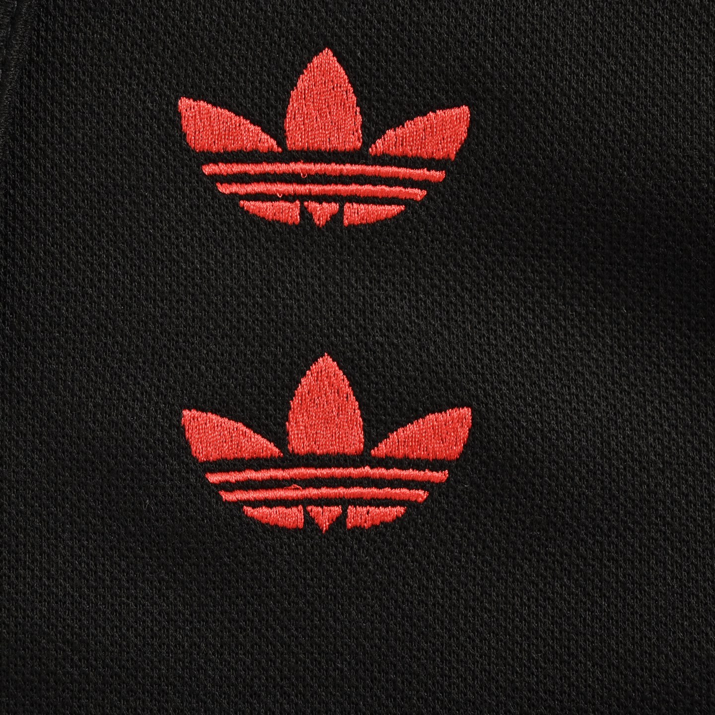 Adidas & Willy Chacarria 联名刺绣Polo短袖