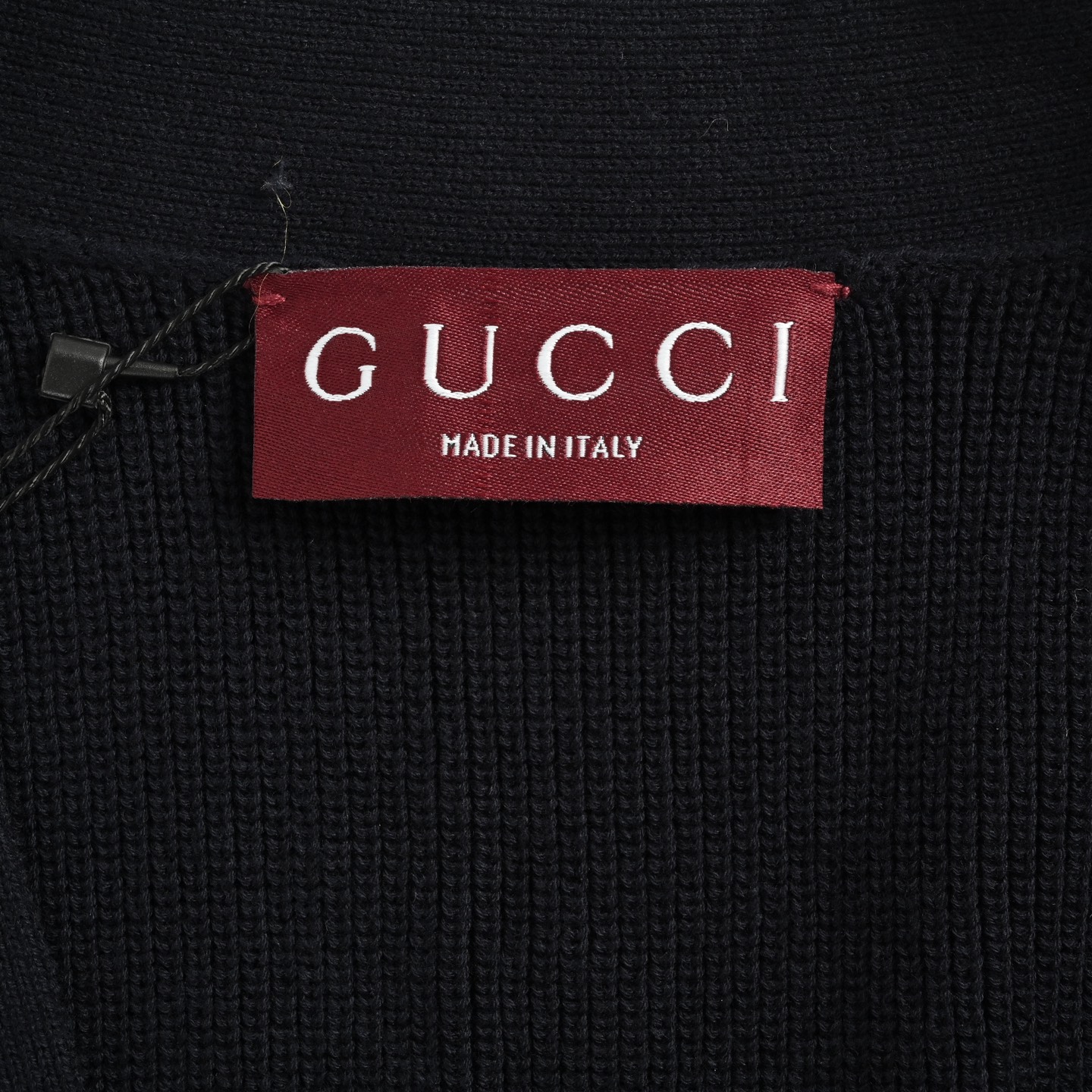 Gucci/古驰 25Fw 领口嵌花针织毛衣开衫-Chinese UA Cheap High Quatity Brand Clothes Bags handbags Sneakers wholesale wholesaler seller from China Factory suppliers Fashion Clothing Shoes best Quality Beautiful Price Gucci/古驰 25Fw 领口嵌花针织毛衣开衫