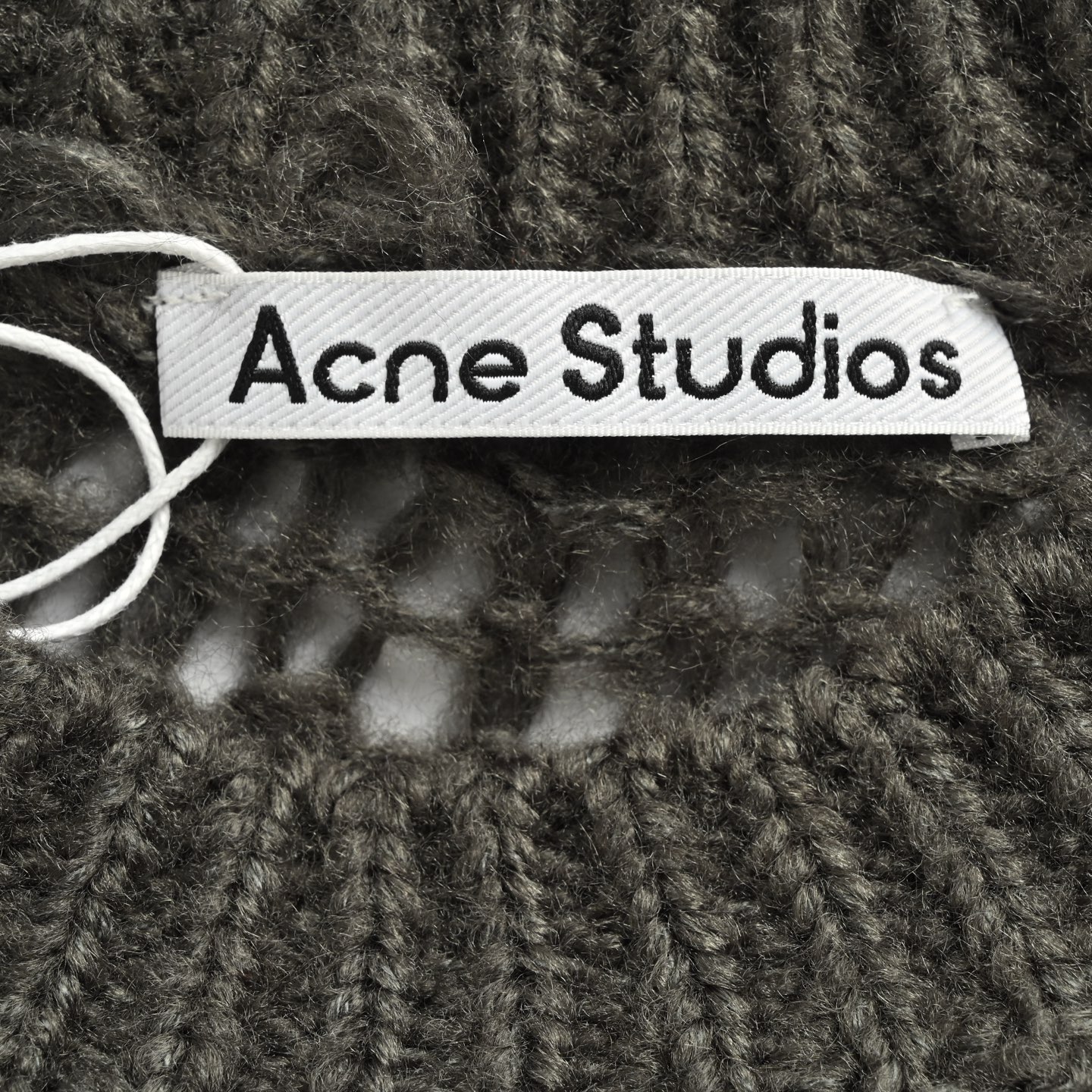 Acne Studios 25Fw 镂空笑脸圆领毛衣