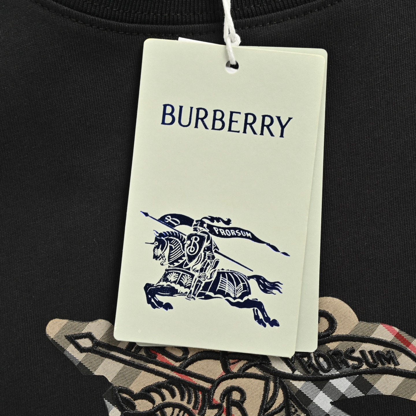 Burberry/巴宝莉 25ss 格纹战马刺绣短袖