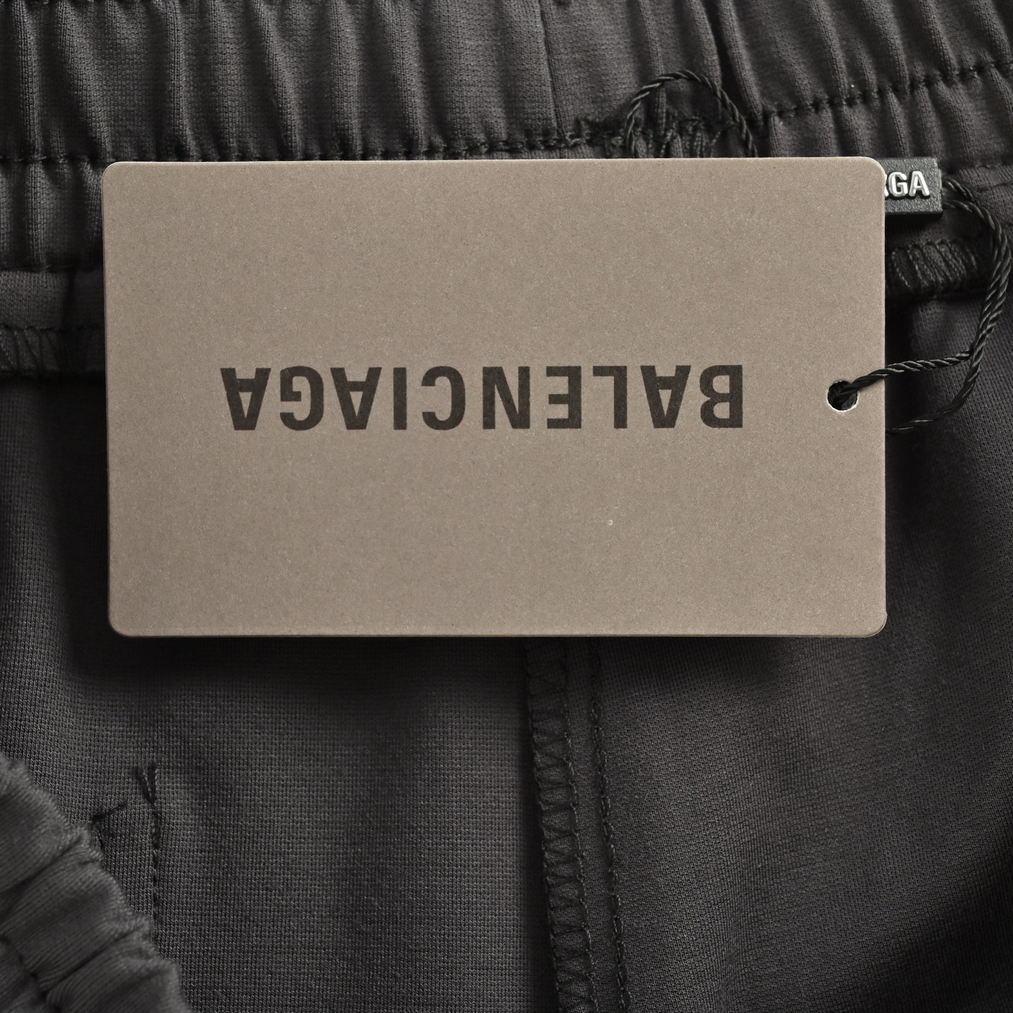 Balenciaga/巴黎世家 25ss 贴布刺绣字母logo短裤