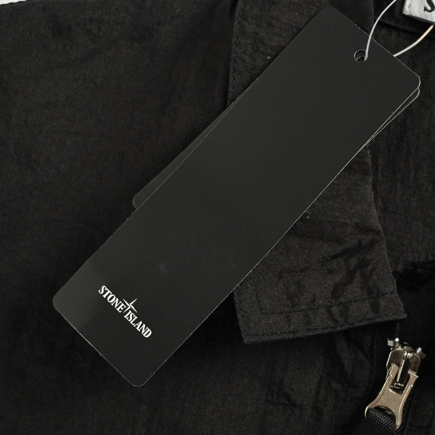 Stone Island/石头岛 25Fw 金属尼龙袖标轻薄夹克外套