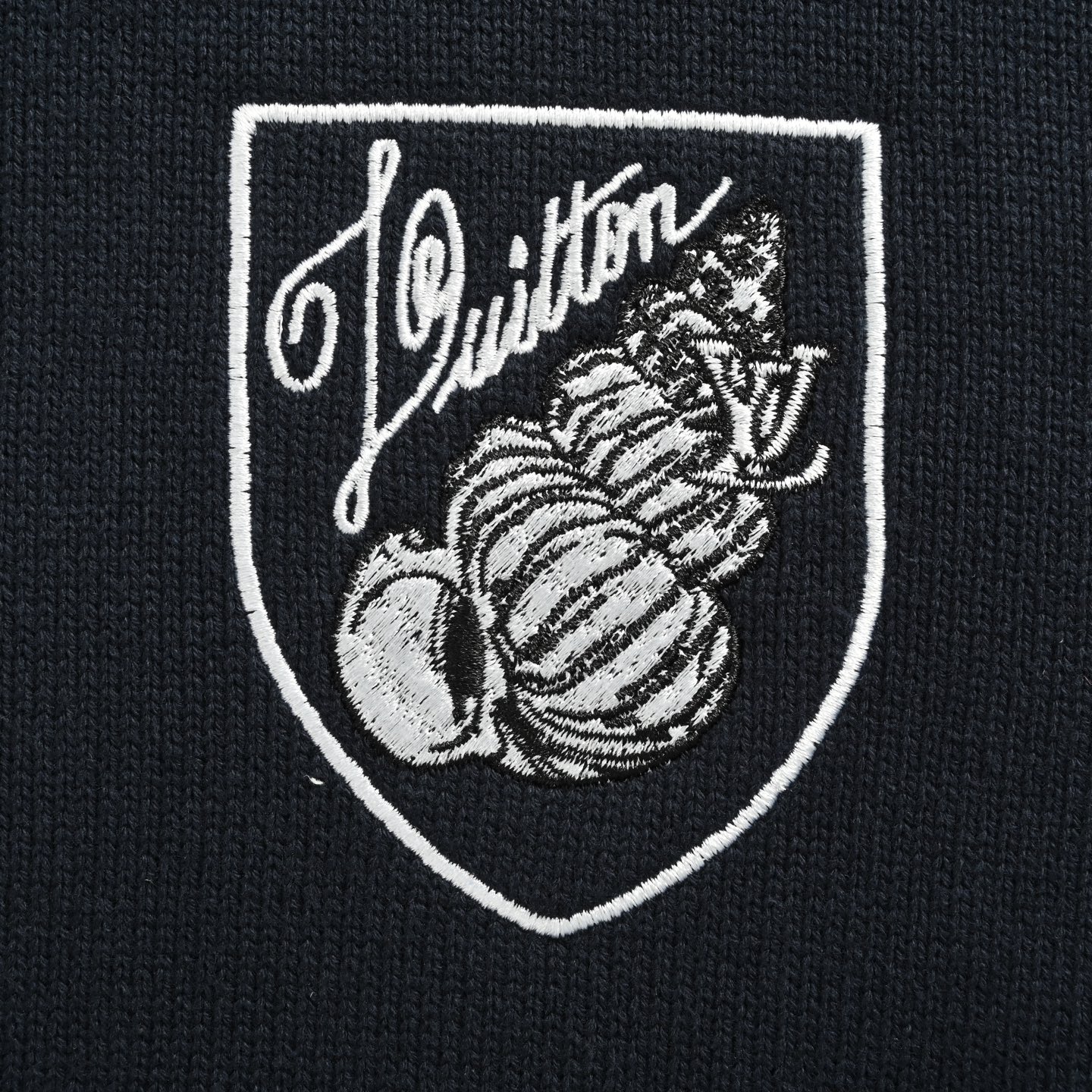 Louis Vuitton/路易威登 海螺勋章肩扣圆领针织毛衣-Chinese UA Cheap High Quatity Brand Clothes Bags handbags Sneakers wholesale wholesaler seller from China Factory suppliers Fashion Clothing Shoes best Quality Beautiful Price Louis Vuitton/路易威登 海螺勋章肩扣圆领针织毛衣