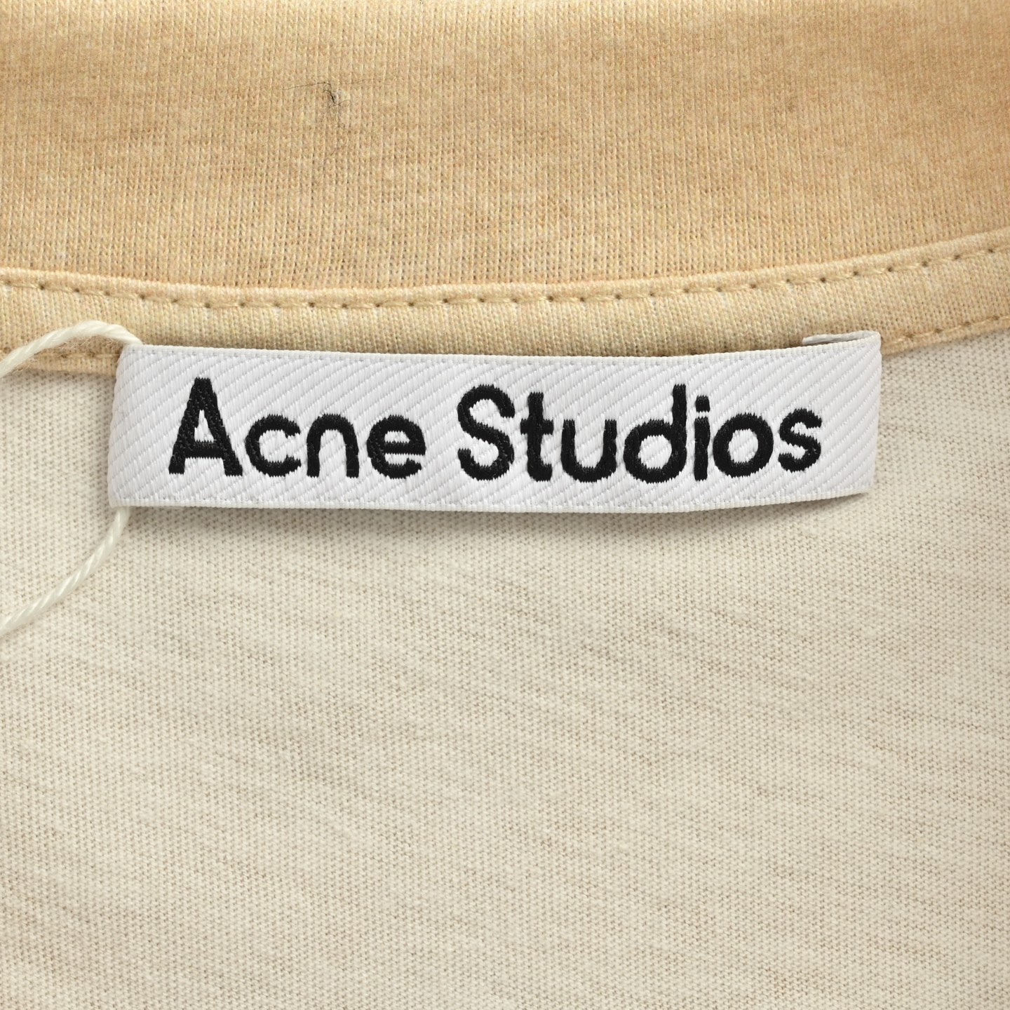 Acne Studios 25ss 山峰水洗做旧长袖T恤 沙米色调的竹节棉T恤
