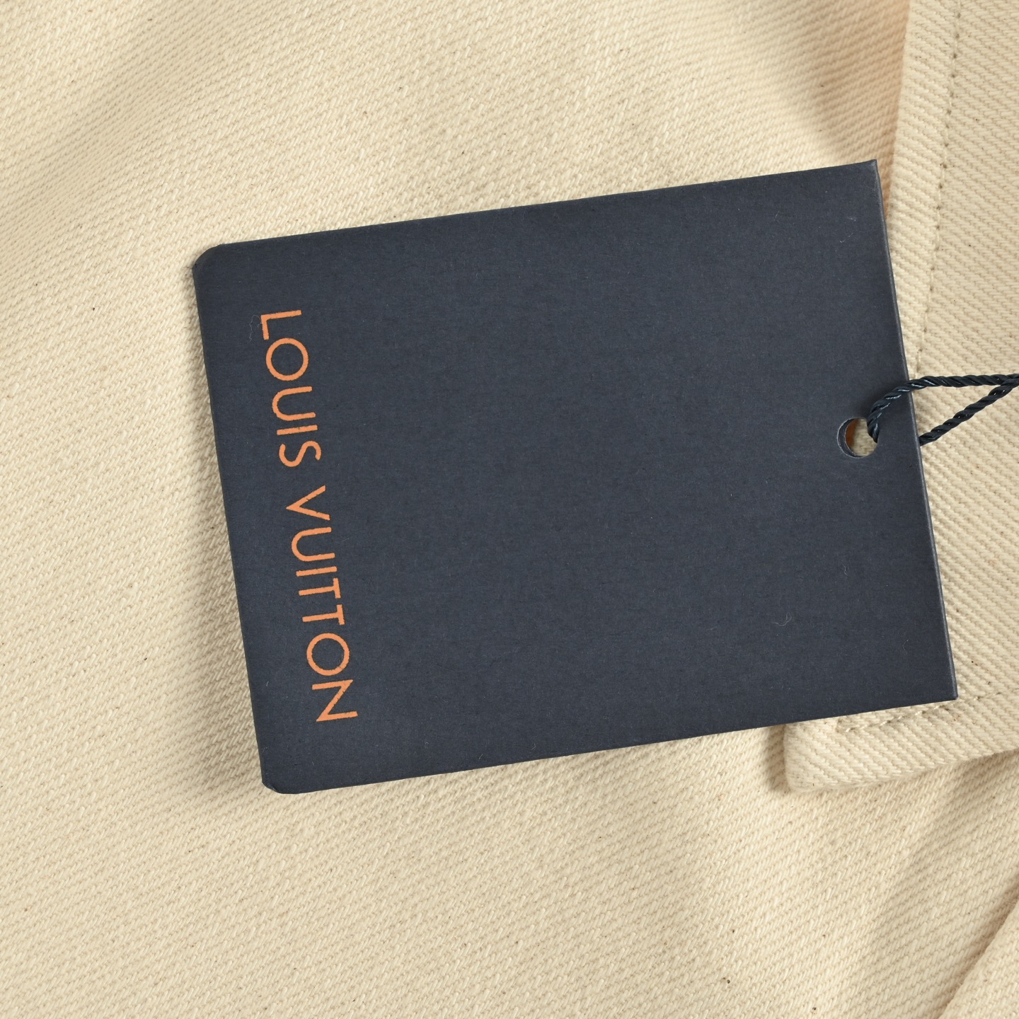 Louis Vuitton/路易威登 口袋皮标后背字母印花牛仔短袖衬衫-Chinese UA Cheap High Quatity Brand Clothes Bags handbags Sneakers wholesale wholesaler seller from China Factory suppliers Fashion Clothing Shoes best Quality Beautiful Price Louis Vuitton/路易威登 口袋皮标后背字母印花牛仔短袖衬衫