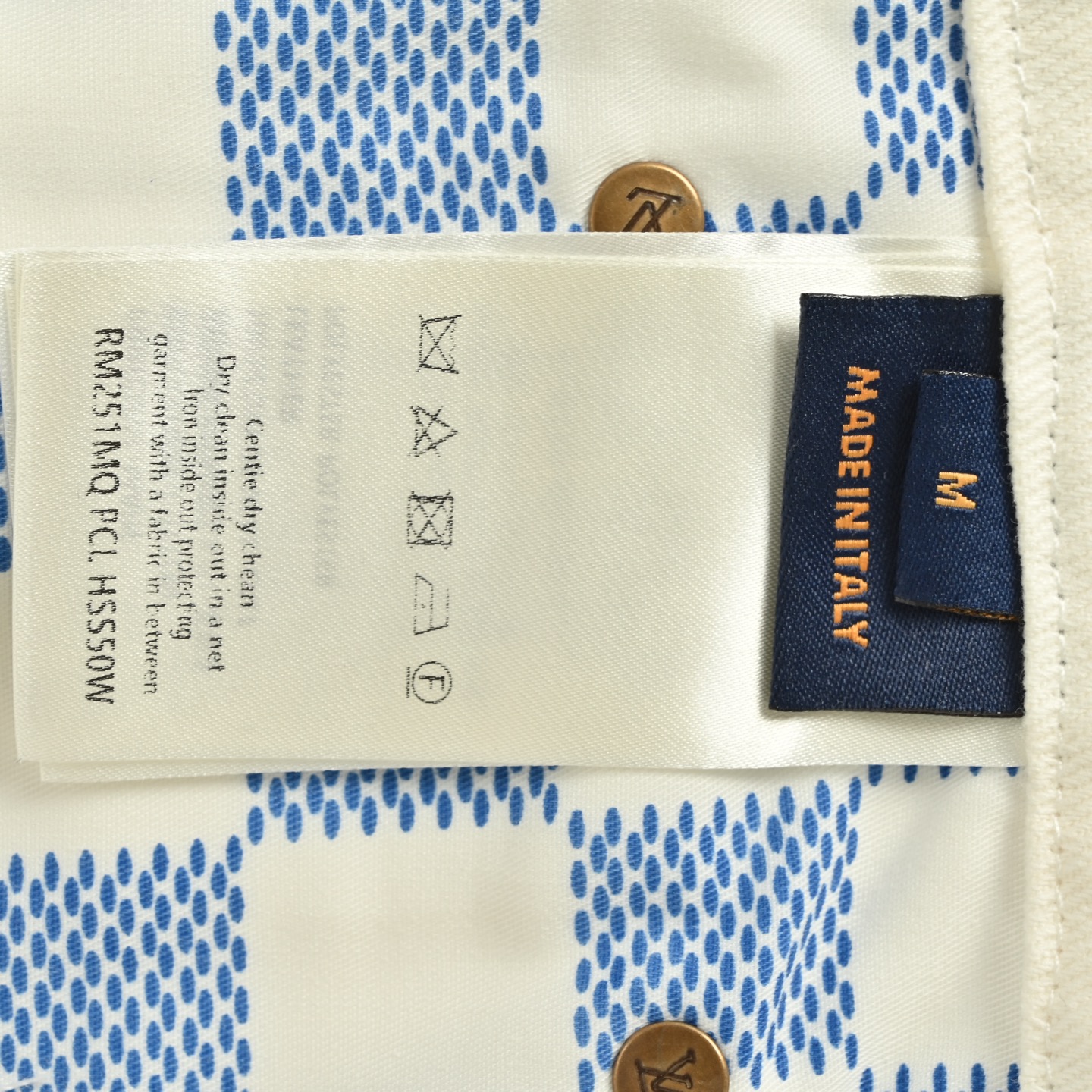 Louis Vuitton/路易威登 25Fw 后袋刺绣logo牛仔裤-Chinese UA Cheap High Quatity Brand Clothes Bags handbags Sneakers wholesale wholesaler seller from China Factory suppliers Fashion Clothing Shoes best Quality Beautiful Price Louis Vuitton/路易威登 25Fw 后袋刺绣logo牛仔裤