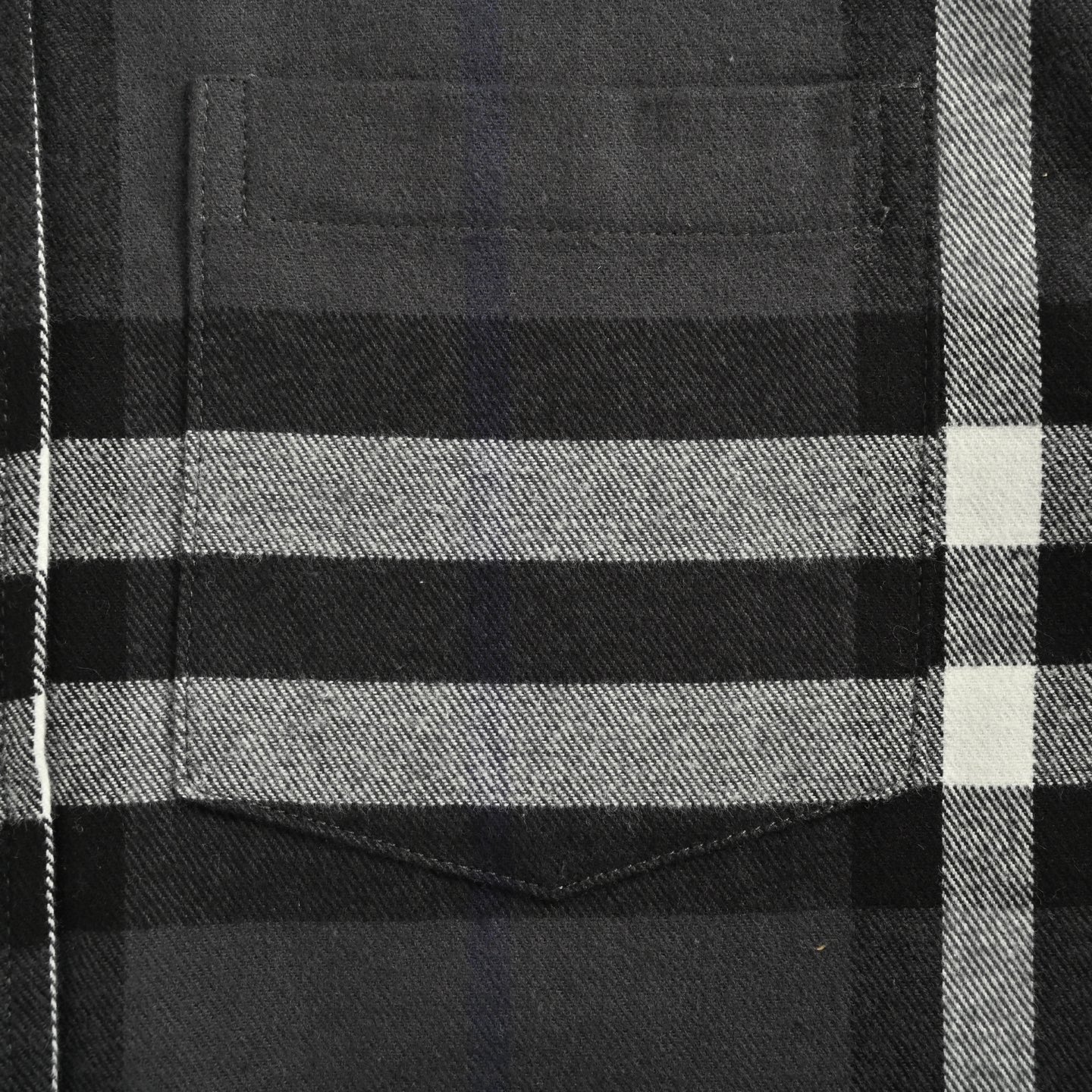 Burberry/巴宝莉 双拼磨毛条纹对格经典衬衫-Chinese UA Cheap High Quatity Brand Clothes Bags handbags Sneakers wholesale wholesaler seller from China Factory suppliers Fashion Clothing Shoes best Quality Beautiful Price Burberry/巴宝莉 双拼磨毛条纹对格经典衬衫