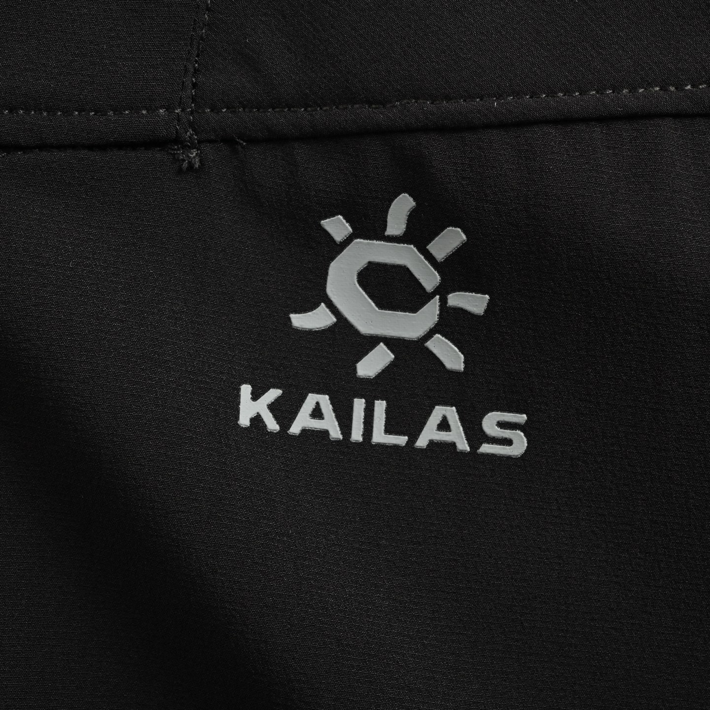 Kailas/凯乐石M8 LT 立领软壳外套-Chinese UA Cheap High Quatity Brand Clothes Bags handbags Sneakers wholesale wholesaler seller from China Factory suppliers Fashion Clothing Shoes best Quality Beautiful Price Kailas/凯乐石M8 LT 立领软壳外套