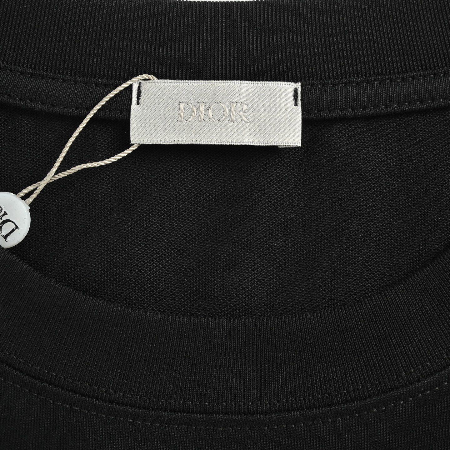 Dior/迪奥 25Fw 下摆字母印花短袖-Chinese UA Cheap High Quatity Brand Clothes Bags handbags Sneakers wholesale wholesaler seller from China Factory suppliers Fashion Clothing Shoes best Quality Beautiful Price Dior/迪奥 25Fw 下摆字母印花短袖