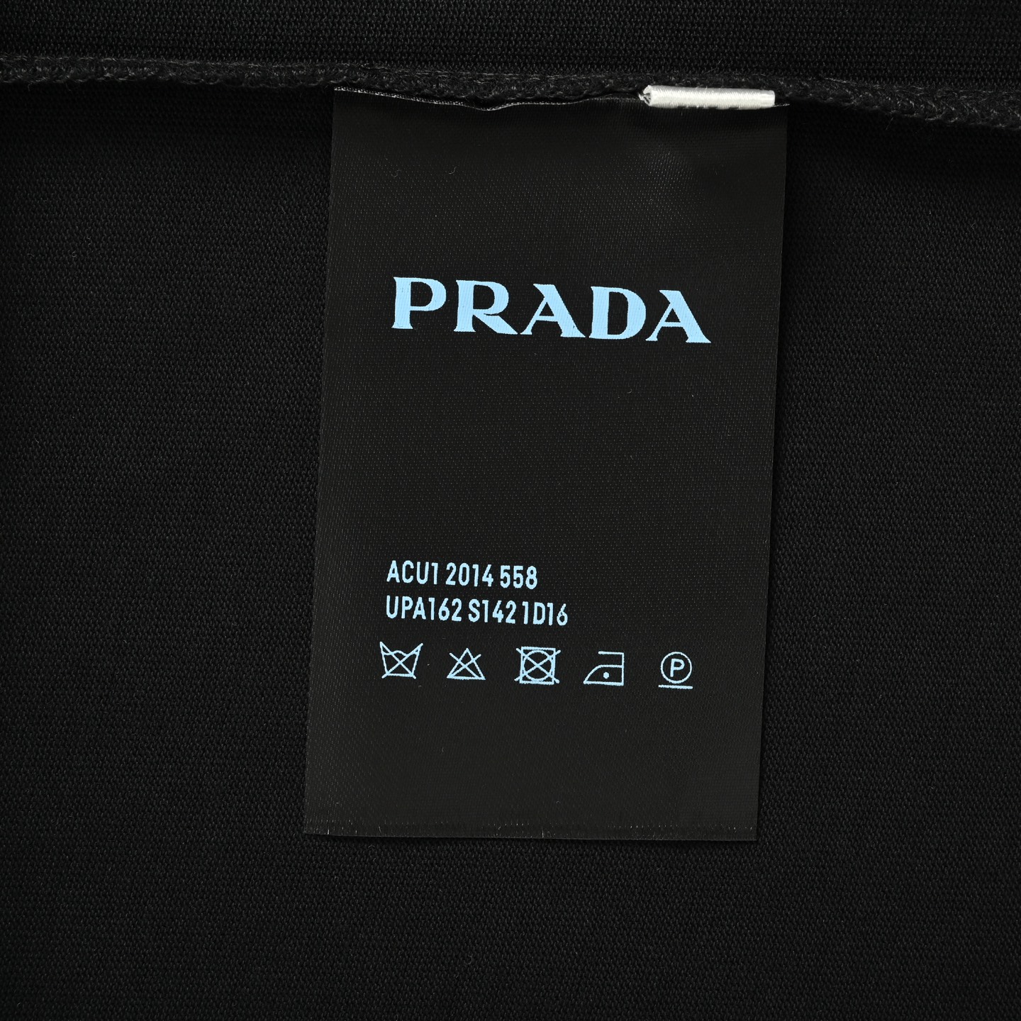 Prada/普拉达 25ss 压胶字母印花短袖