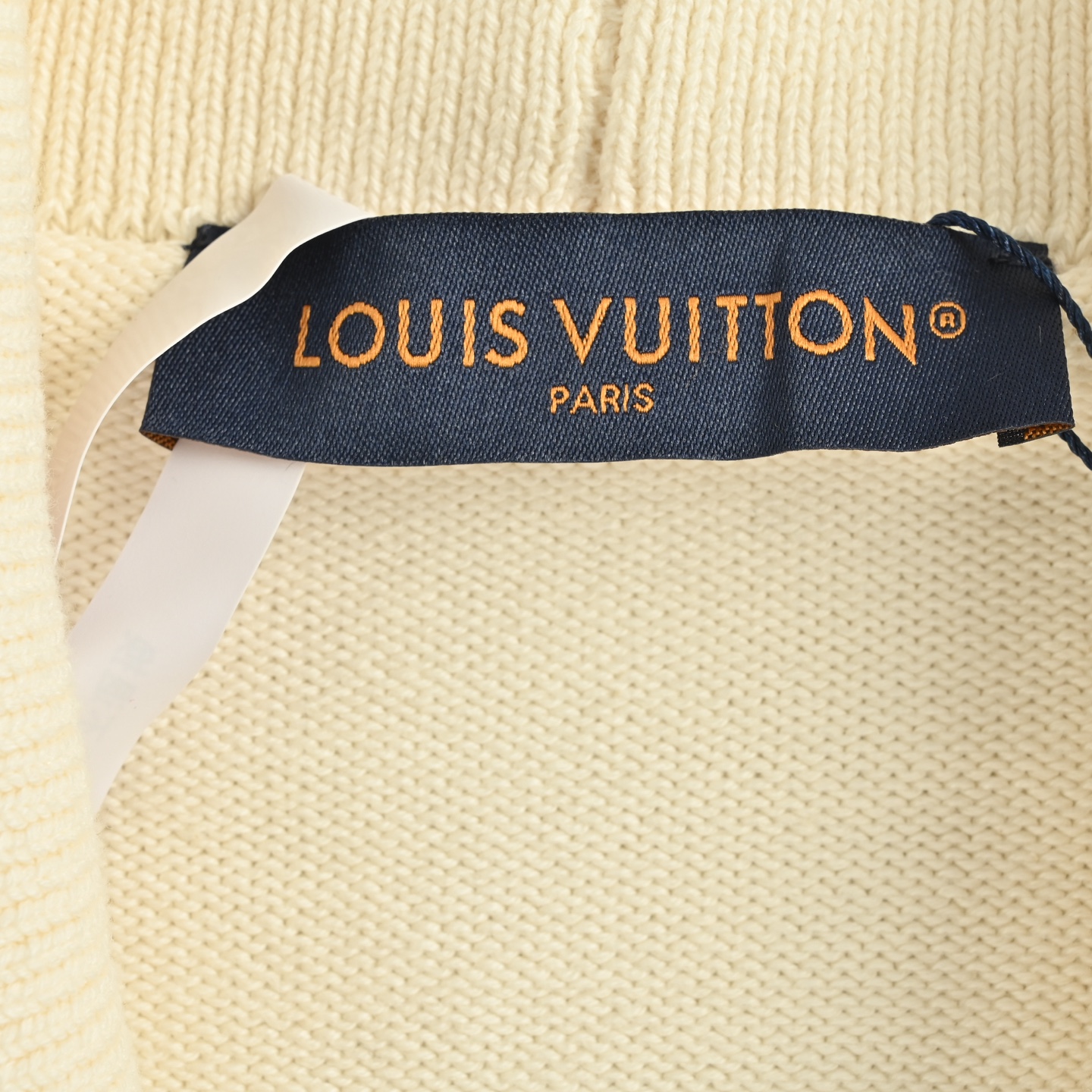 Louis Vuitton/路易威登 下摆五金字母徽标V领针织开衫