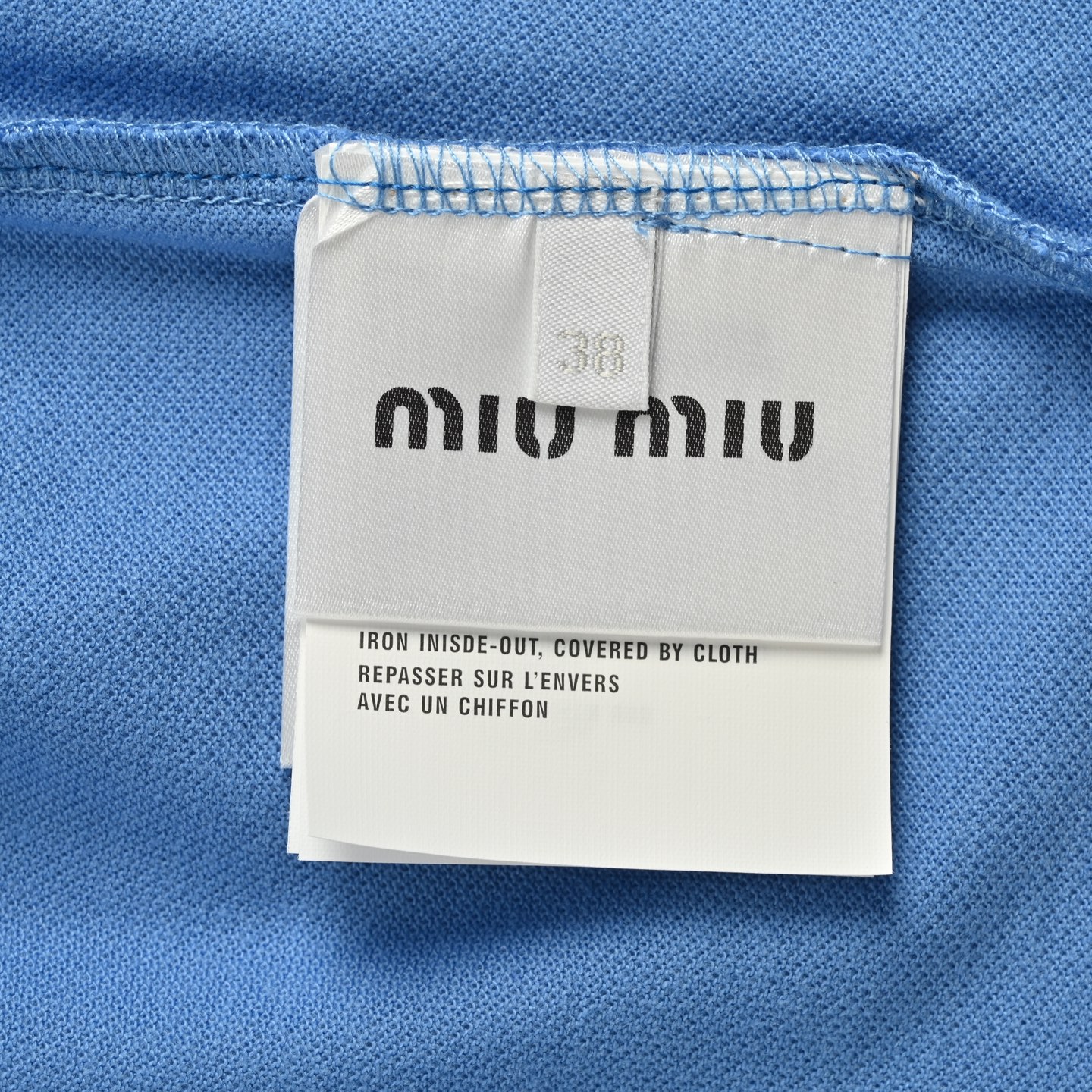 Miu Miu/缪缪东京popup限定蓝拼翻领长袖T恤-Chinese UA Cheap High Quatity Brand Clothes Bags handbags Sneakers wholesale wholesaler seller from China Factory suppliers Fashion Clothing Shoes best Quality Beautiful Price Miu Miu/缪缪东京popup限定蓝拼翻领长袖T恤