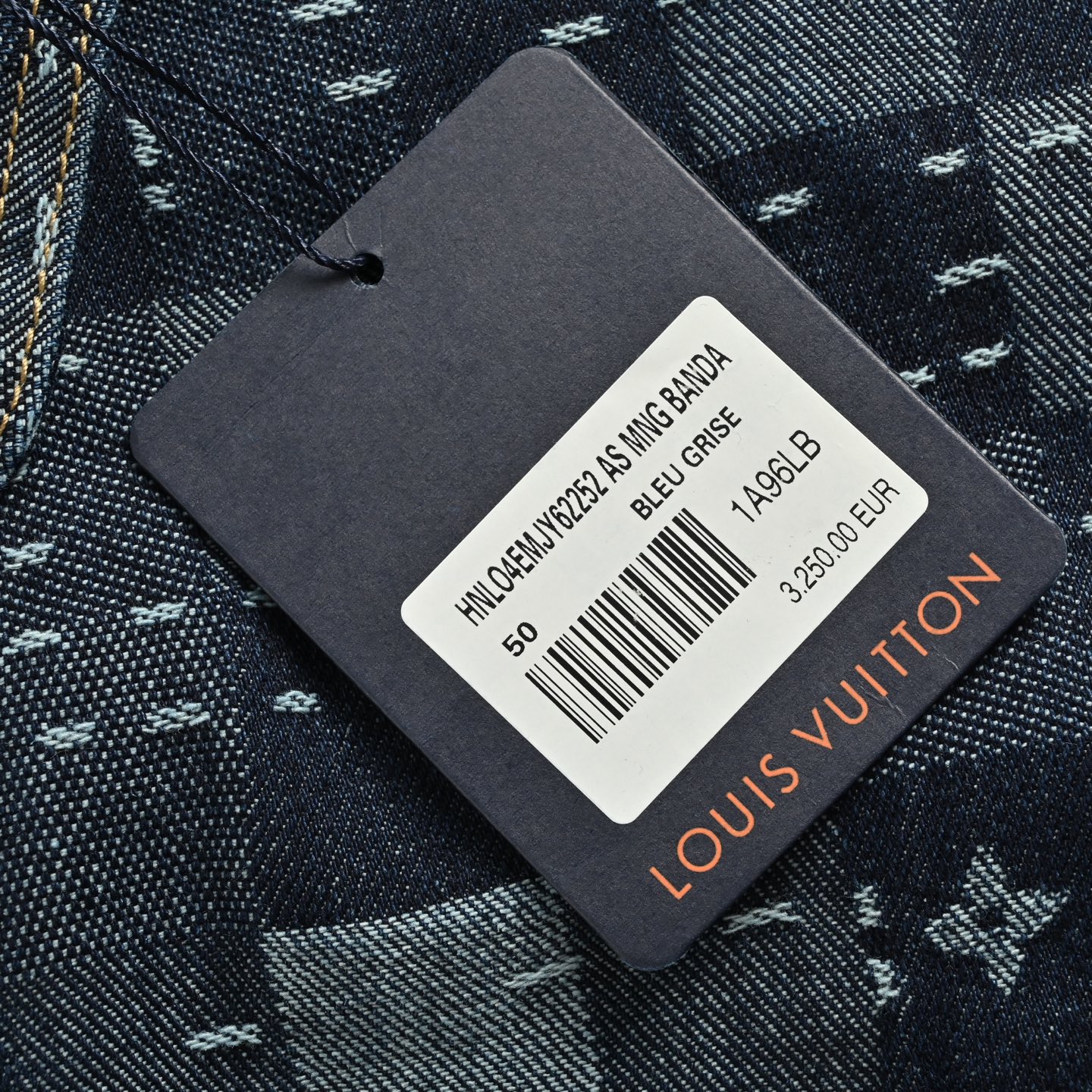 Louis Vuitton &NigoLV联名款补丁马赛克格子套装牛仔外套-Chinese UA Cheap High Quatity Brand Clothes Bags handbags Sneakers wholesale wholesaler seller from China Factory suppliers Fashion Clothing Shoes best Quality Beautiful Price Louis Vuitton &NigoLV联名款补丁马赛克格子套装牛仔外套