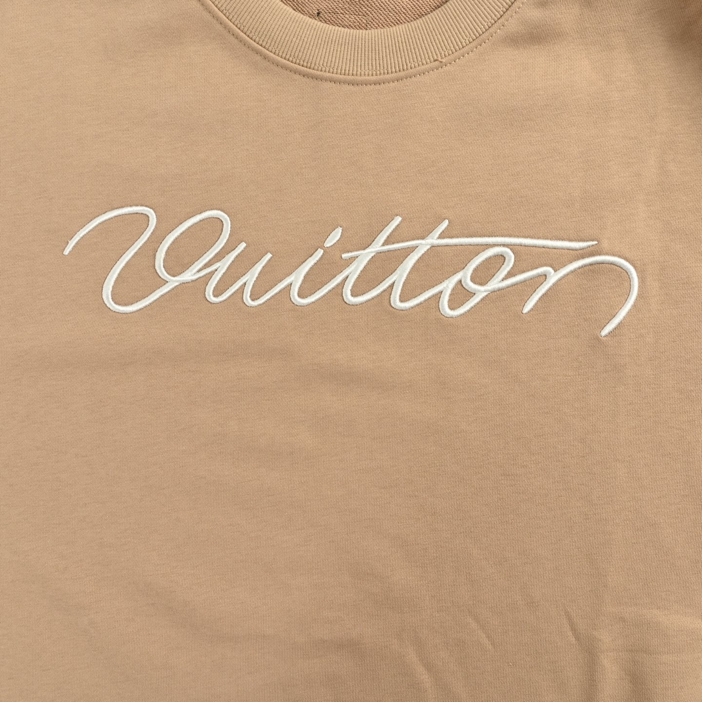 Louis Vuitton/路易威登 25Fw 草写签名字母刺绣圆领卫衣 白色/粉色/卡其色/蓝色-Chinese UA Cheap High Quatity Brand Clothes Bags handbags Sneakers wholesale wholesaler seller from China Factory suppliers Fashion Clothing Shoes best Quality Beautiful Price Louis Vuitton/路易威登 25Fw 草写签名字母刺绣圆领卫衣 白色/粉色/卡其色/蓝色