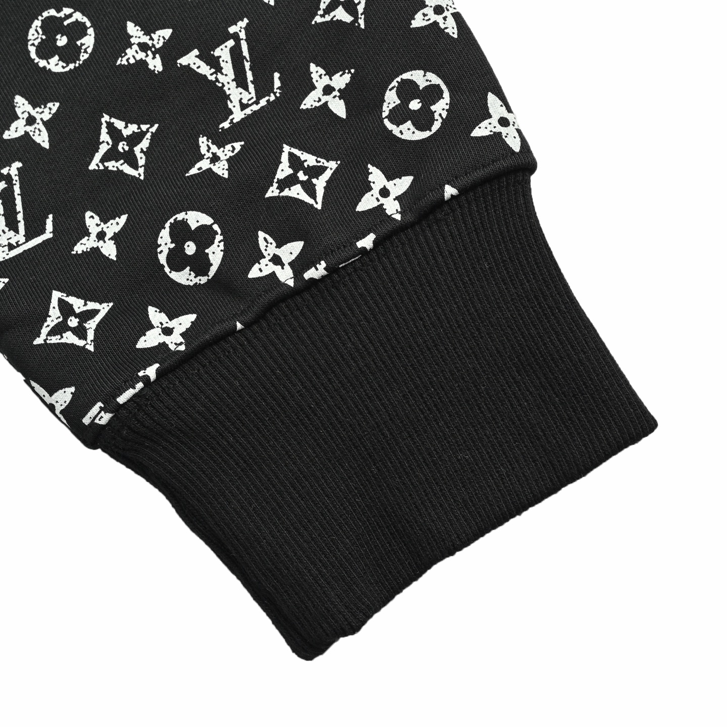 Louis Vuitton/路易威登 25Fw 老花渐变印花圆领卫衣