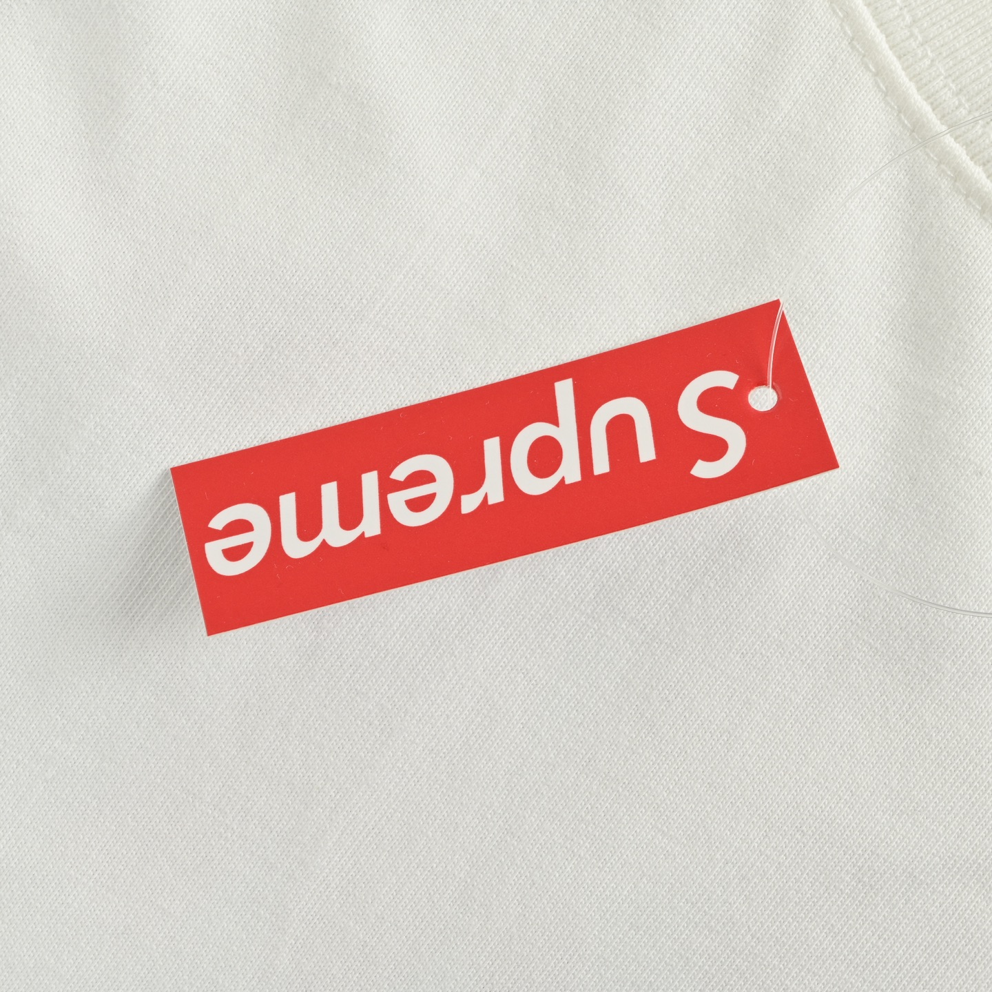 Supreme 背面十字架印花圆领短袖-Chinese UA Cheap High Quatity Brand Clothes Bags handbags Sneakers wholesale wholesaler seller from China Factory suppliers Fashion Clothing Shoes best Quality Beautiful Price Supreme 背面十字架印花圆领短袖